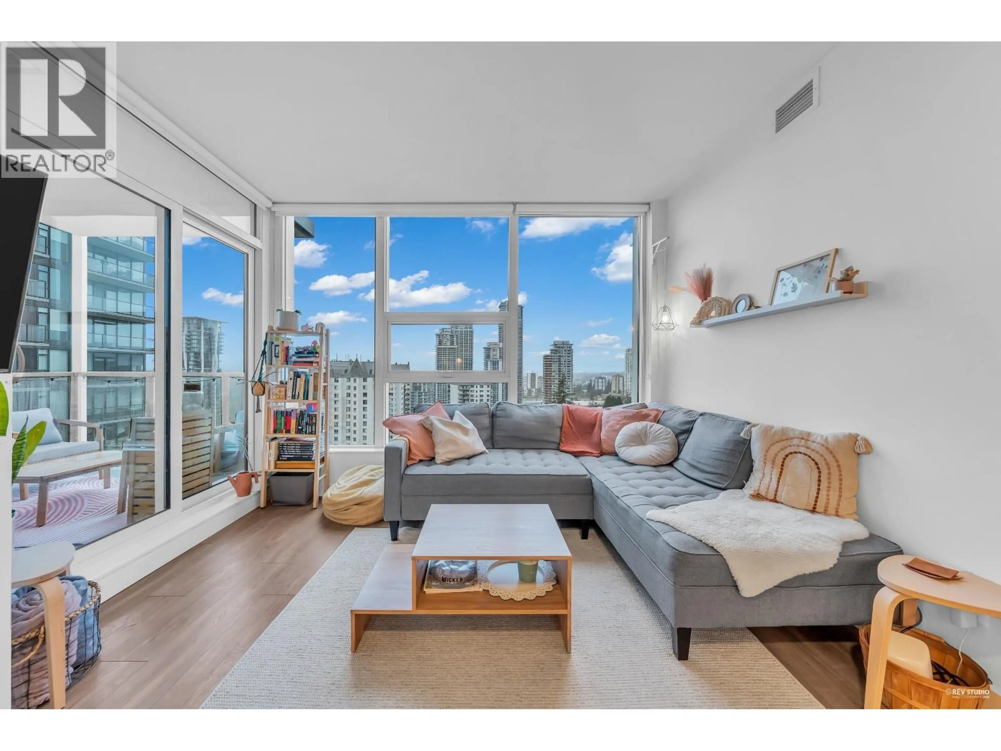 Living room with furniture, wood/laminate floor for 1706 - 595 AUSTIN AVENUE, Coquitlam British Columbia V3K0G7