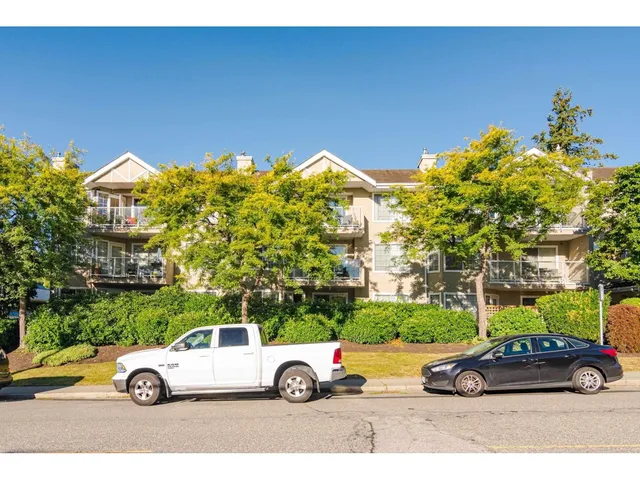 204 - 1369 GEORGE STREET, White Rock 2