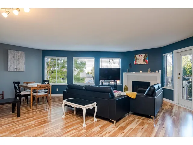 204 - 1369 GEORGE STREET, White Rock 4