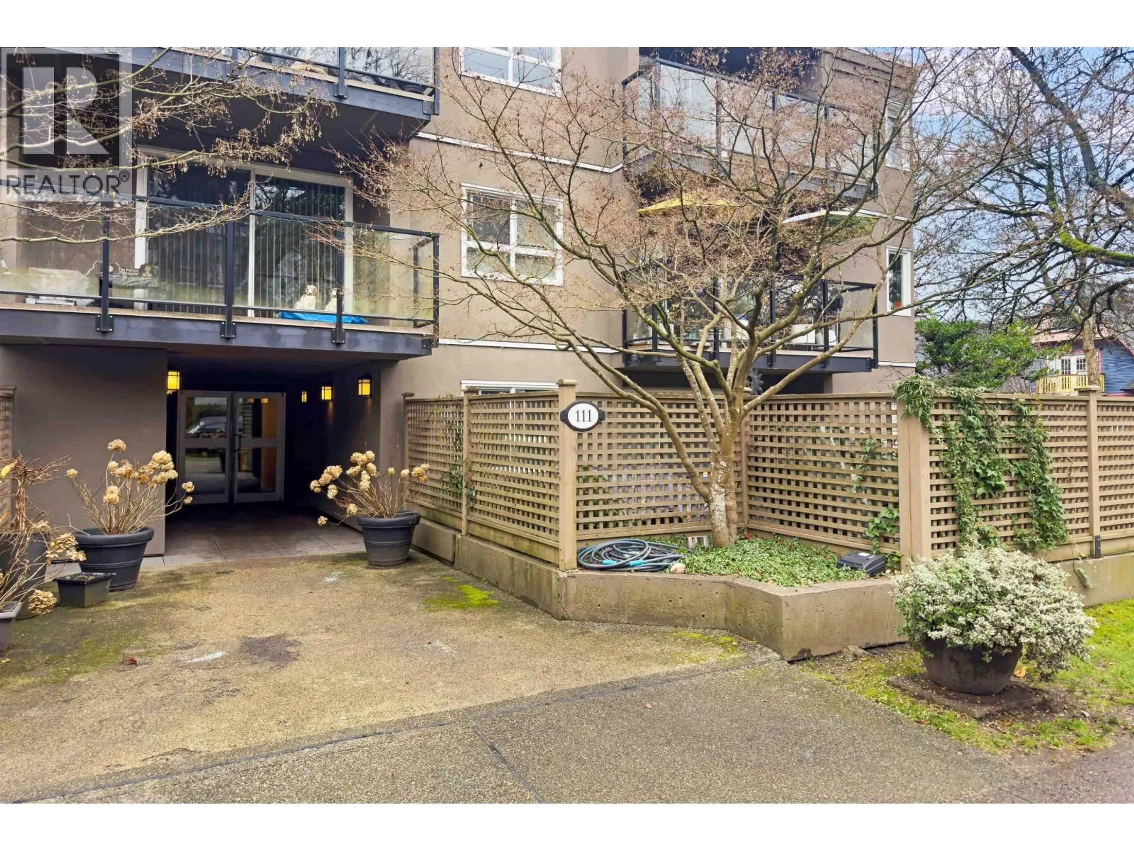 Unknown for 205 - 111 10TH AVENUE, Vancouver British Columbia V5Y1R7