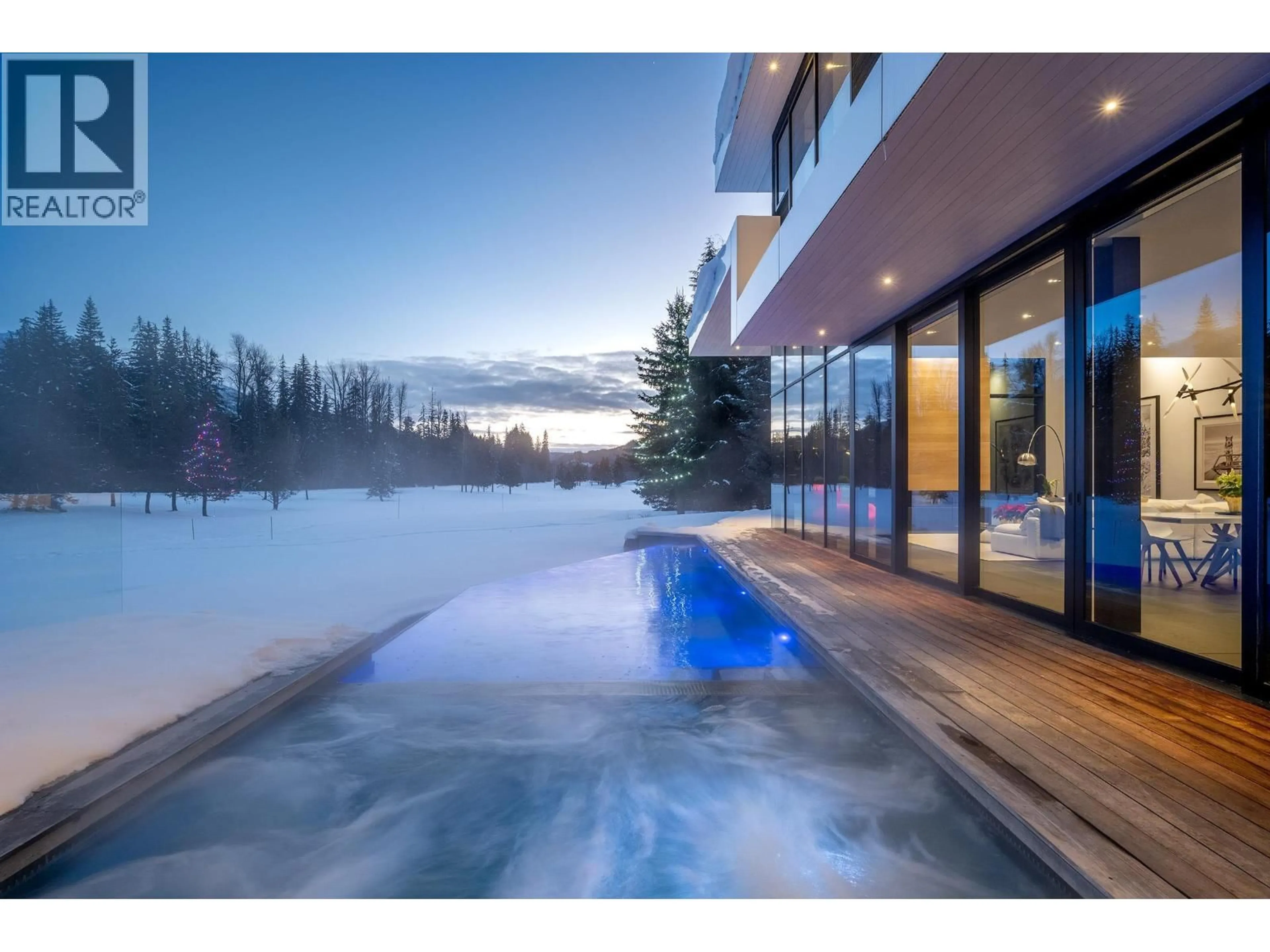 Pool for 8080 CYPRESS PLACE, Whistler British Columbia V8E1J9