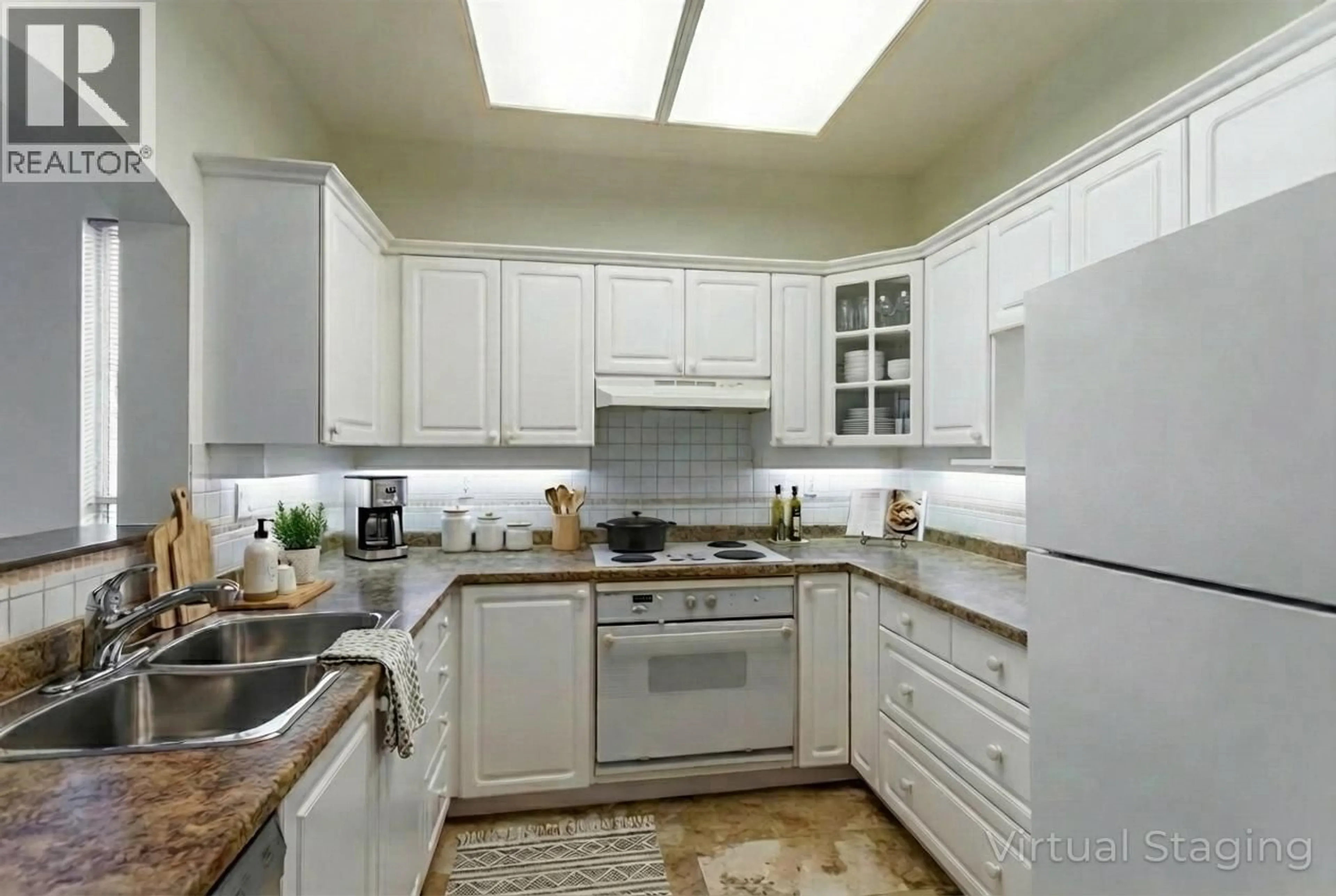 Standard kitchen, ceramic/tile floor for 330 - 2995 PRINCESS CRESCENT, Coquitlam British Columbia V3B7N1