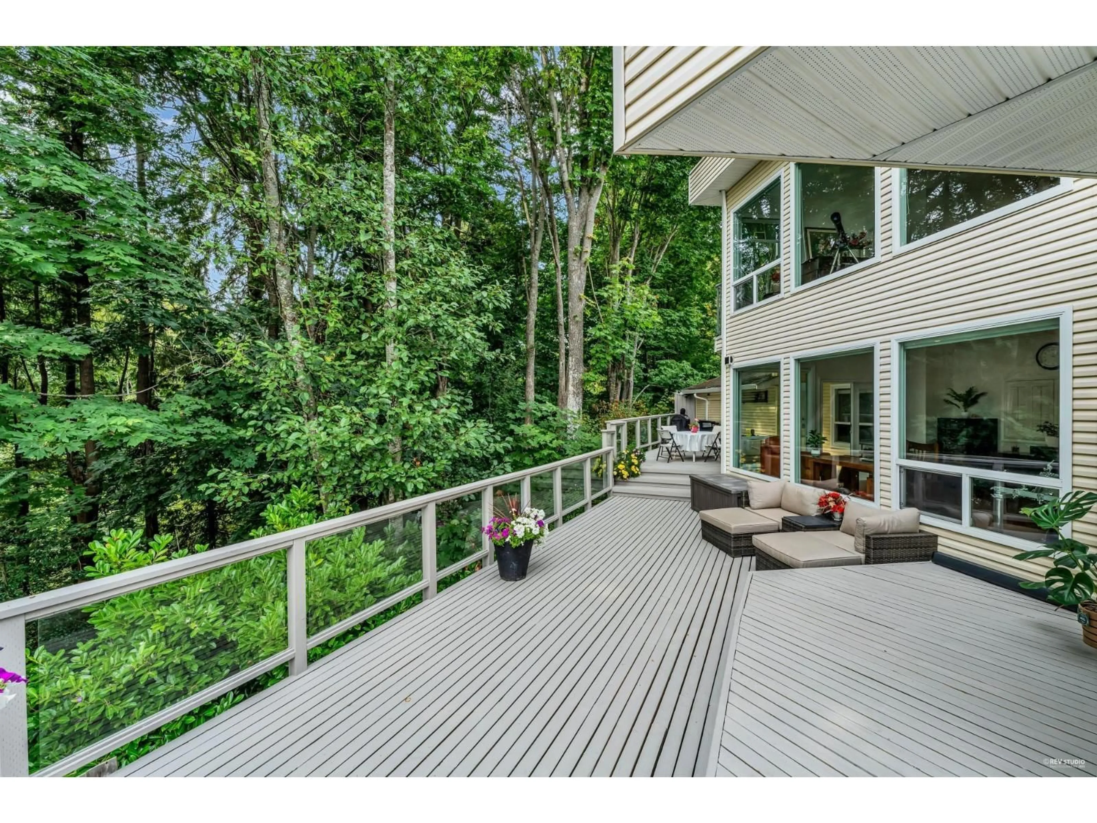 Patio, forest/trees view for 14104 MARINE DRIVE, White Rock British Columbia V4B1A7