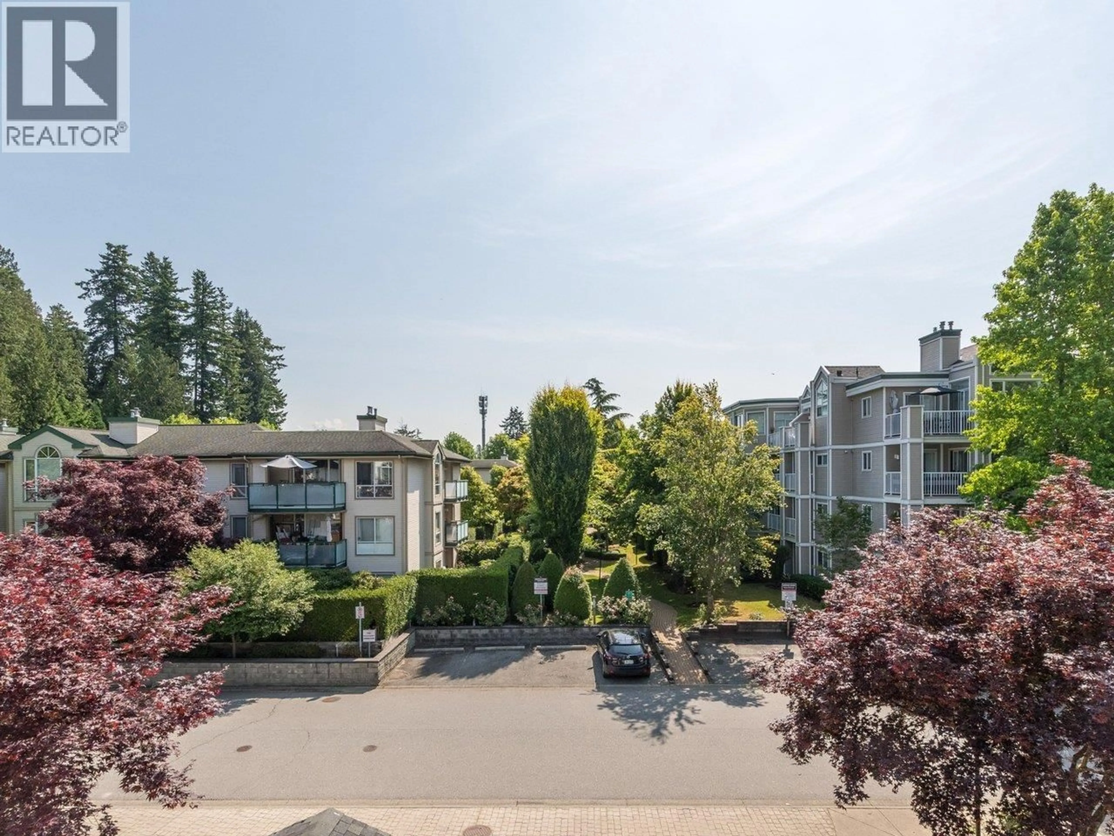 A pic from outside/outdoor area/front of a property/back of a property/a pic from drone, unknown for 309 - 19122 122 AVENUE, Pitt Meadows British Columbia V3Y2N7