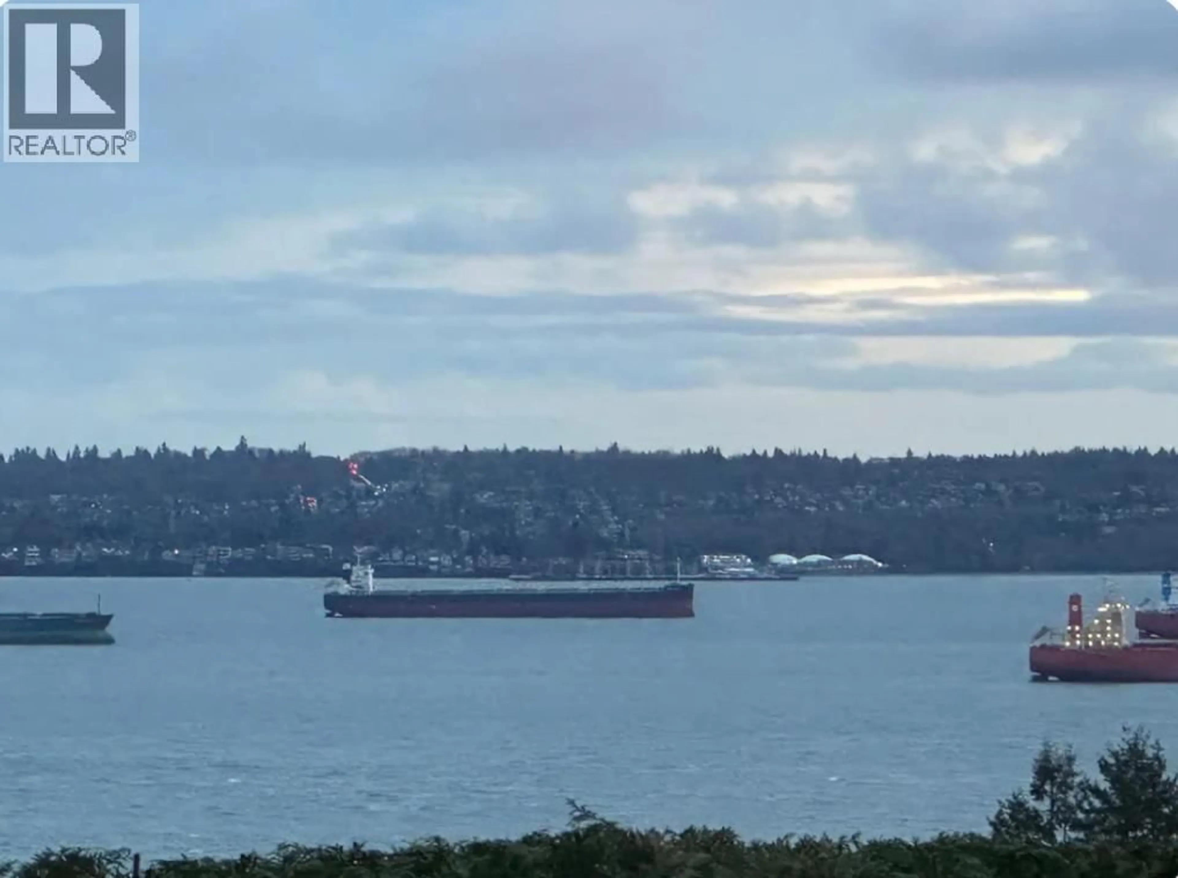 Blurry image for 2390 PALMERSTON AVENUE, West Vancouver British Columbia V7V2W1