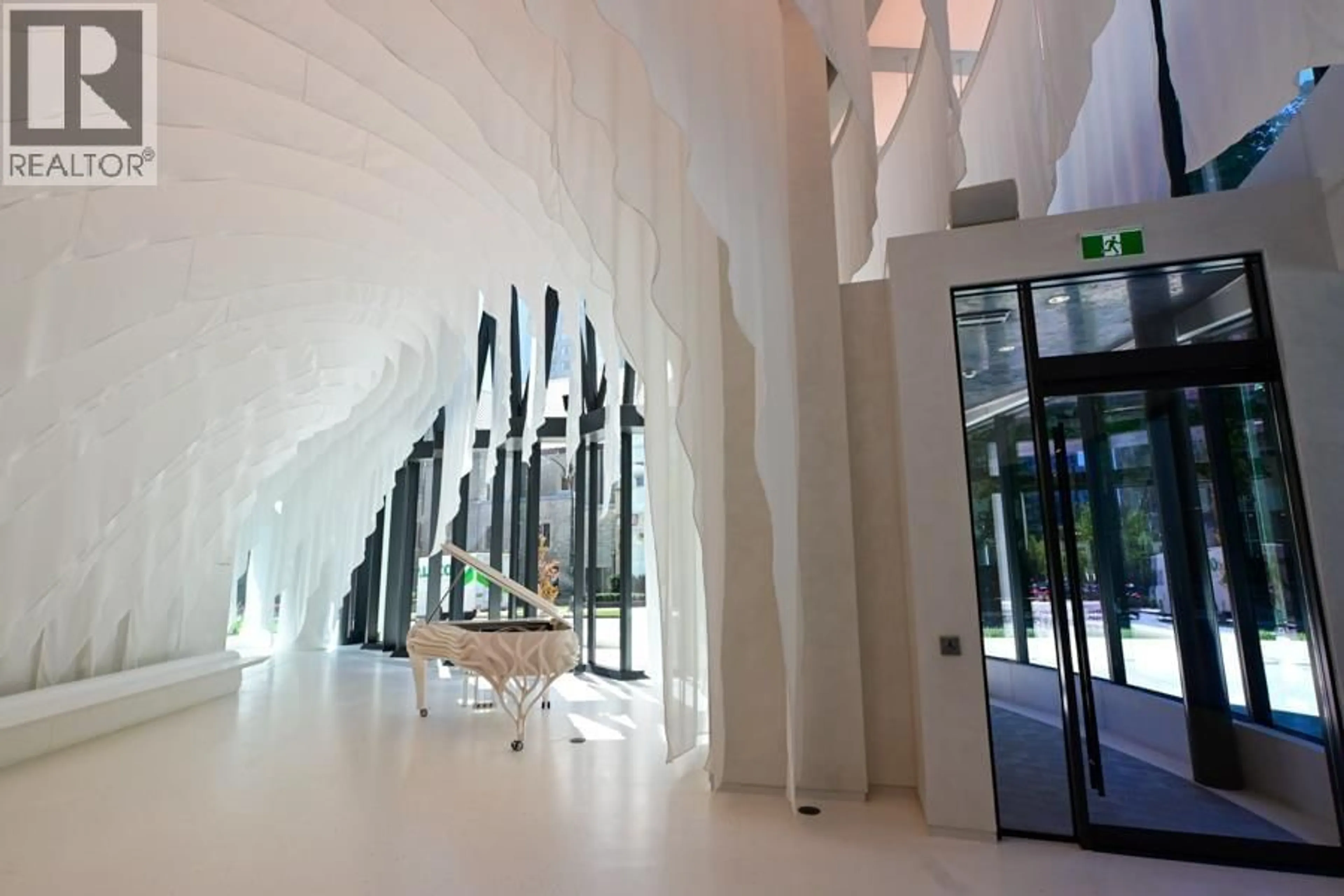 Indoor foyer for 2204 - 1033 NELSON STREET, Vancouver British Columbia V6E0E5