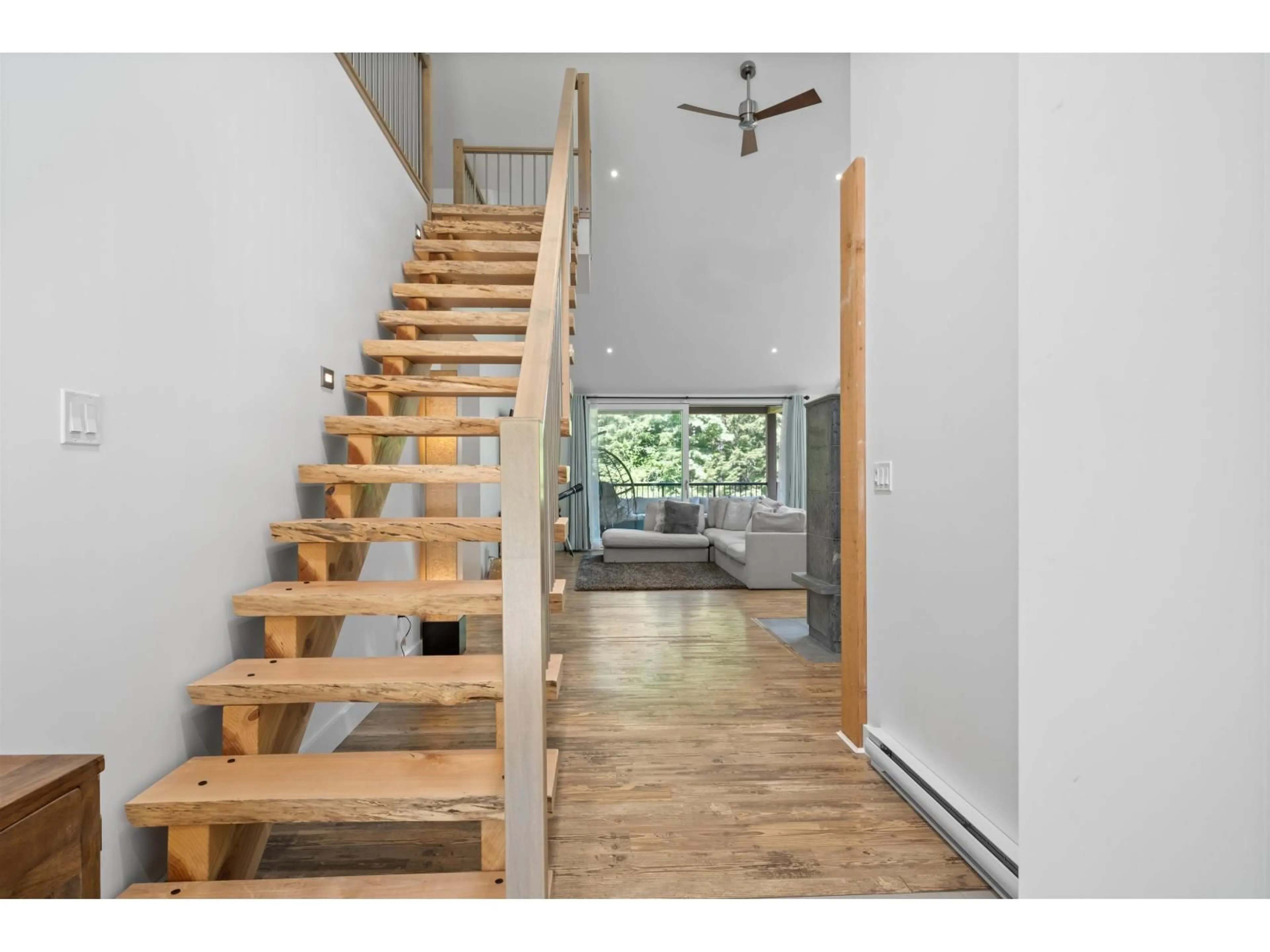 Unknown for 33553 JOHNSON STREET, Mission British Columbia V4S1L5