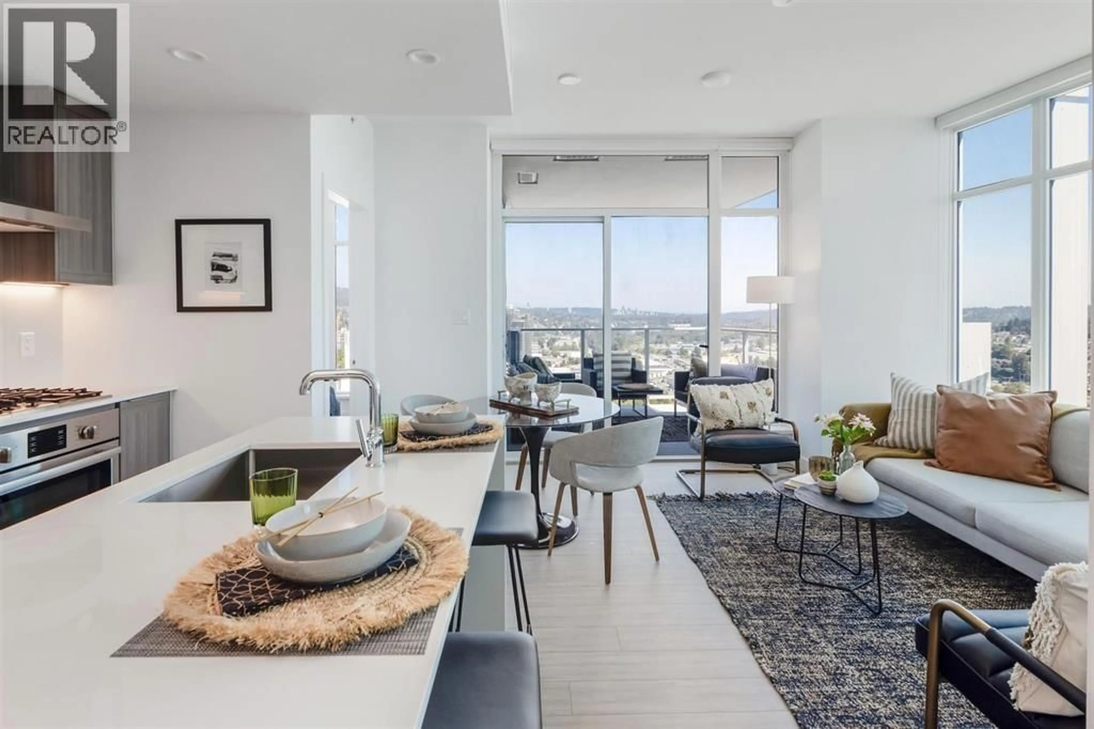 Living room with furniture, unknown for 2207 - 2311 BETA AVENUE, Burnaby British Columbia V5C0M1