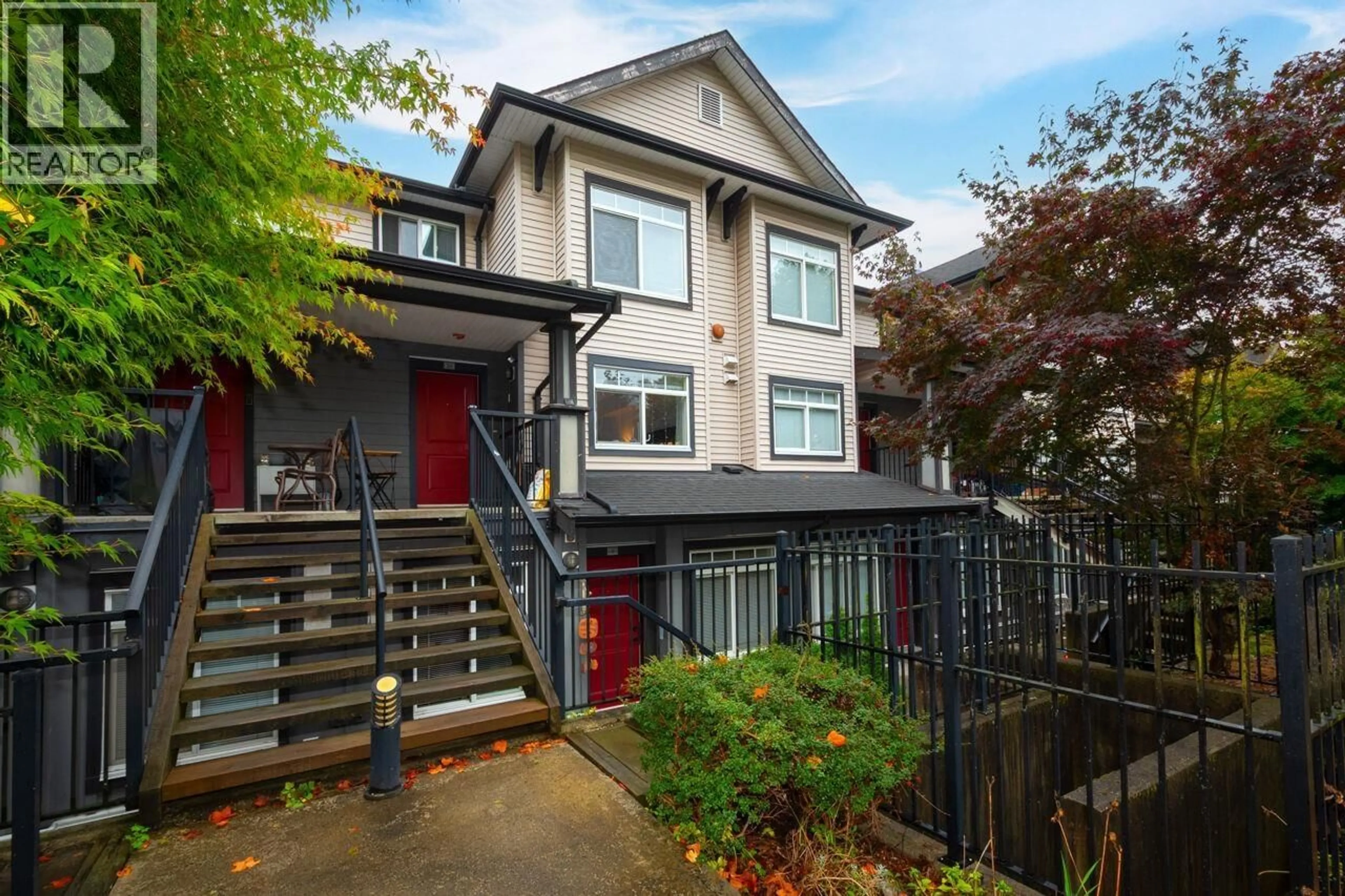 Unknown for 6 - 7428 14TH AVENUE, Burnaby British Columbia V3N0C2