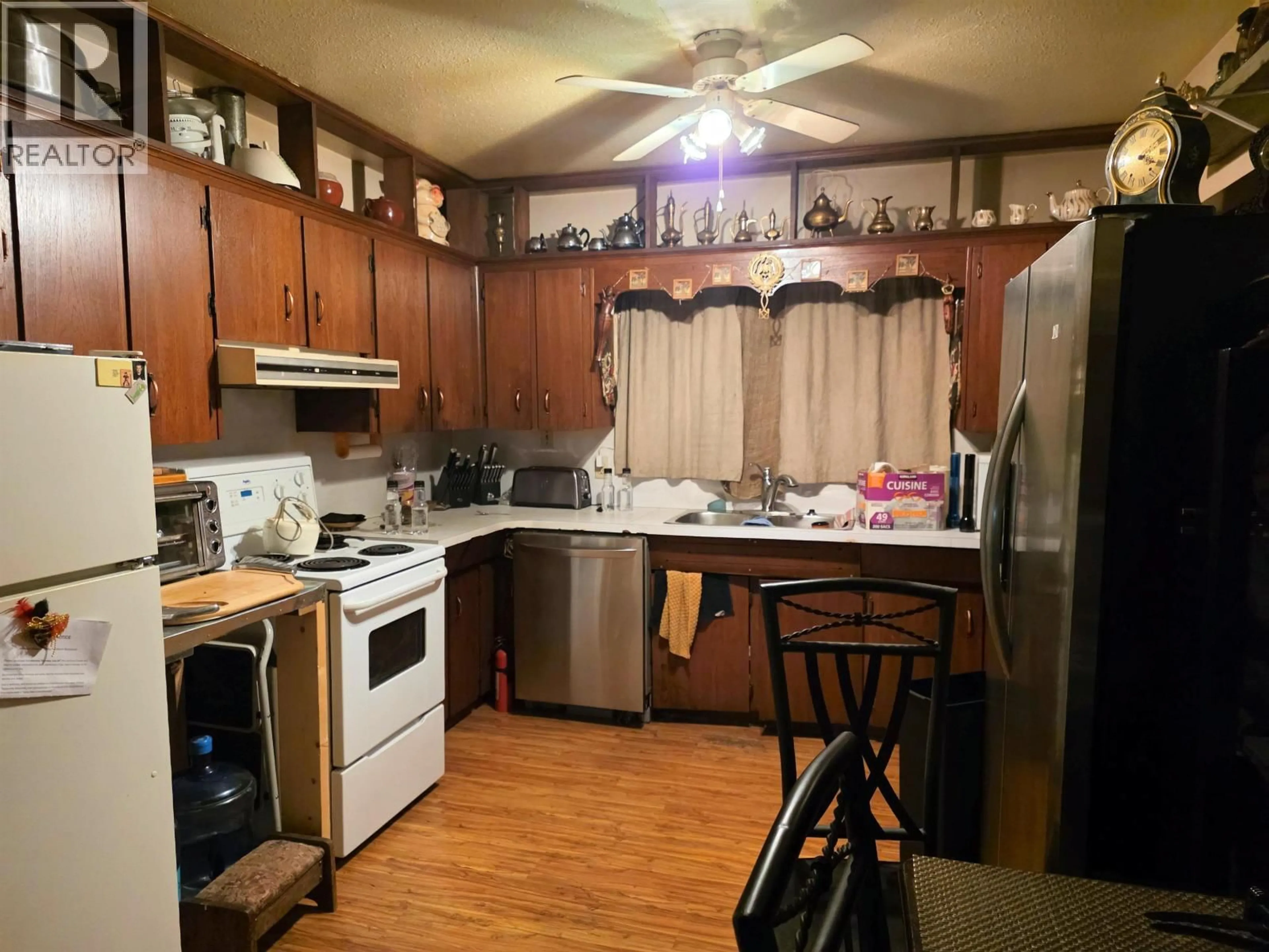 Standard kitchen, wood/laminate floor for 21881 TAYLOR AVENUE, Topley British Columbia V0J2Y0