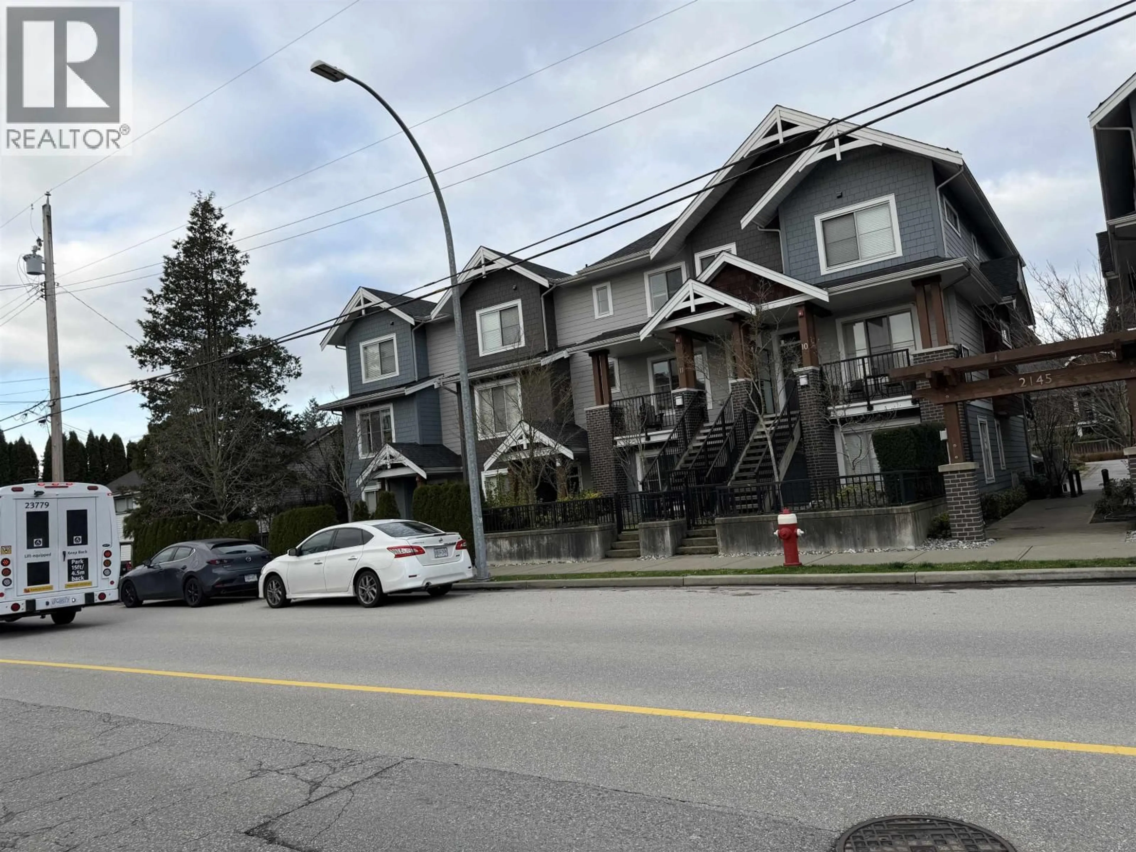 Blurry image for 2155 PRAIRIE AVENUE, Port Coquitlam British Columbia V3B1V6