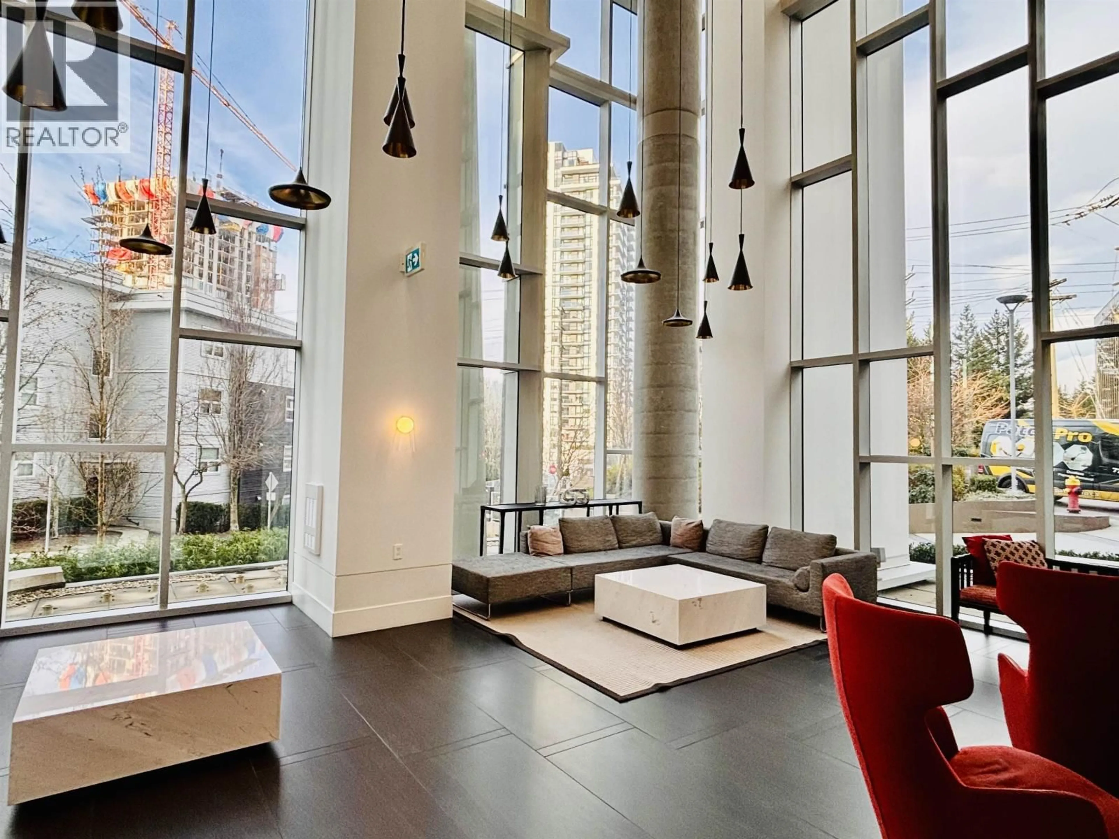 Lobby for 2605 - 567 CLARKE ROAD, Coquitlam British Columbia V3J0K7