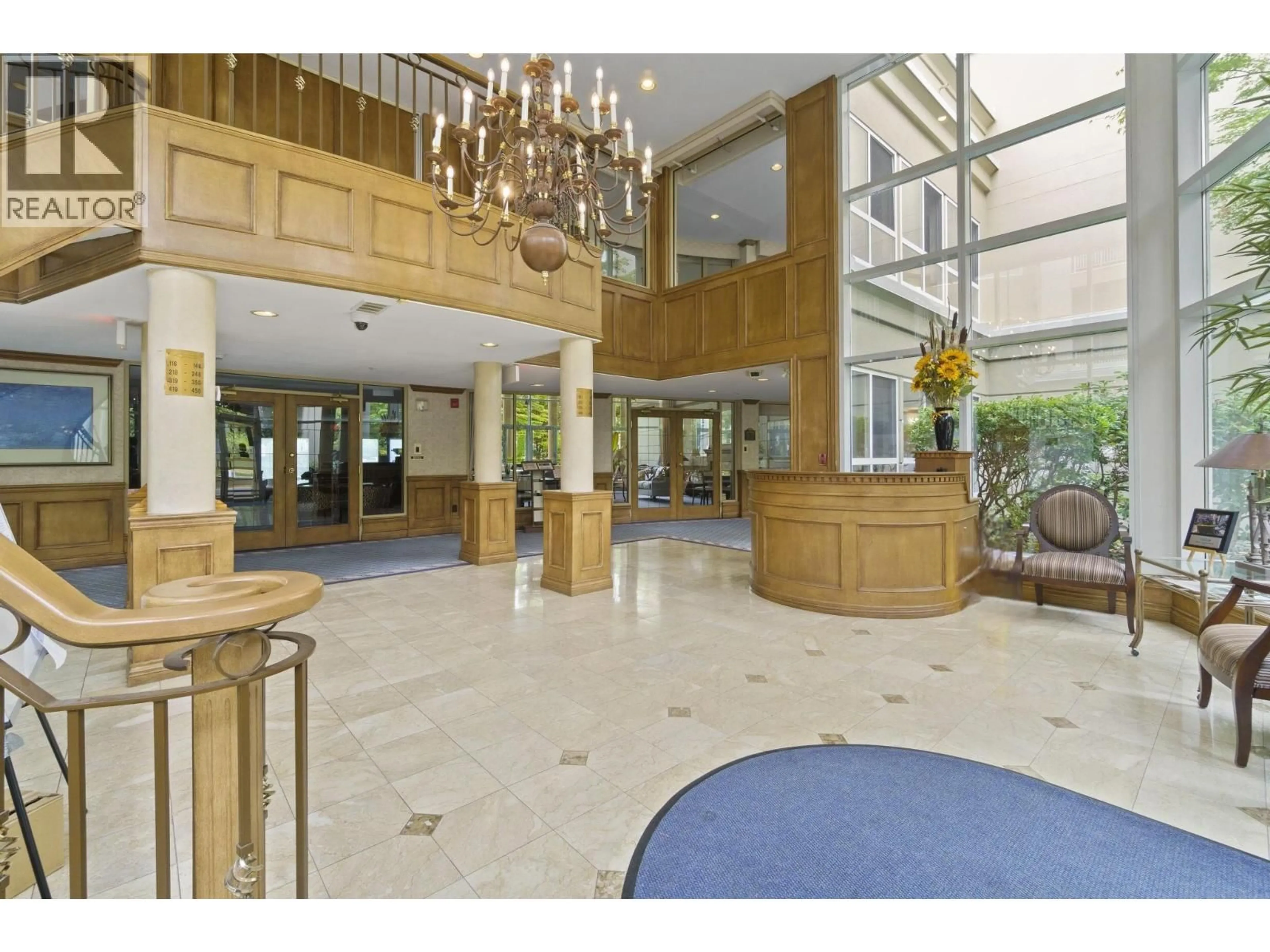 Lobby for 130 - 3098 GUILDFORD WAY, Coquitlam British Columbia V3B7W8