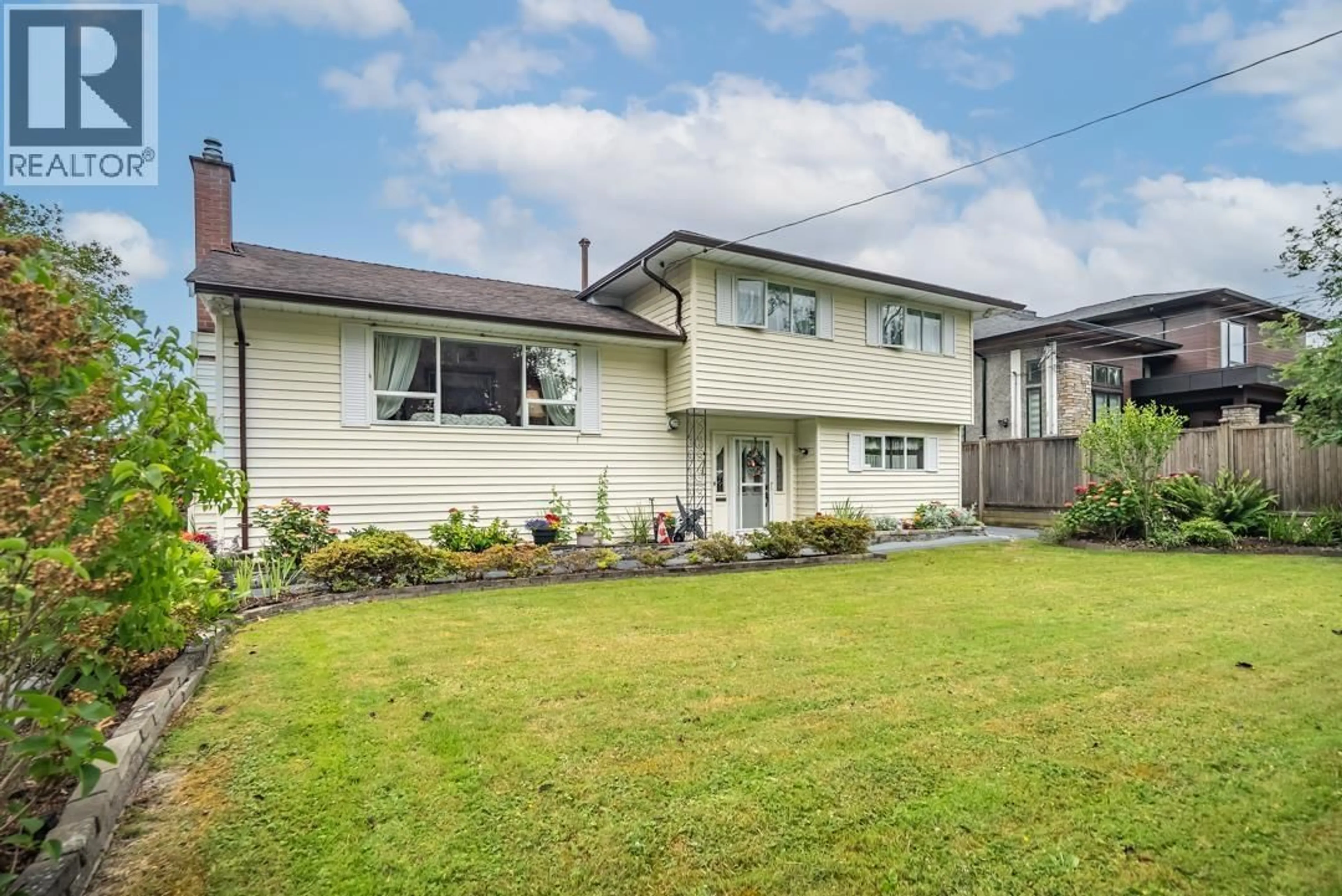 A pic from outside/outdoor area/front of a property/back of a property/a pic from drone, street for 9360 PIERMOND ROAD, Richmond British Columbia V7E1M9