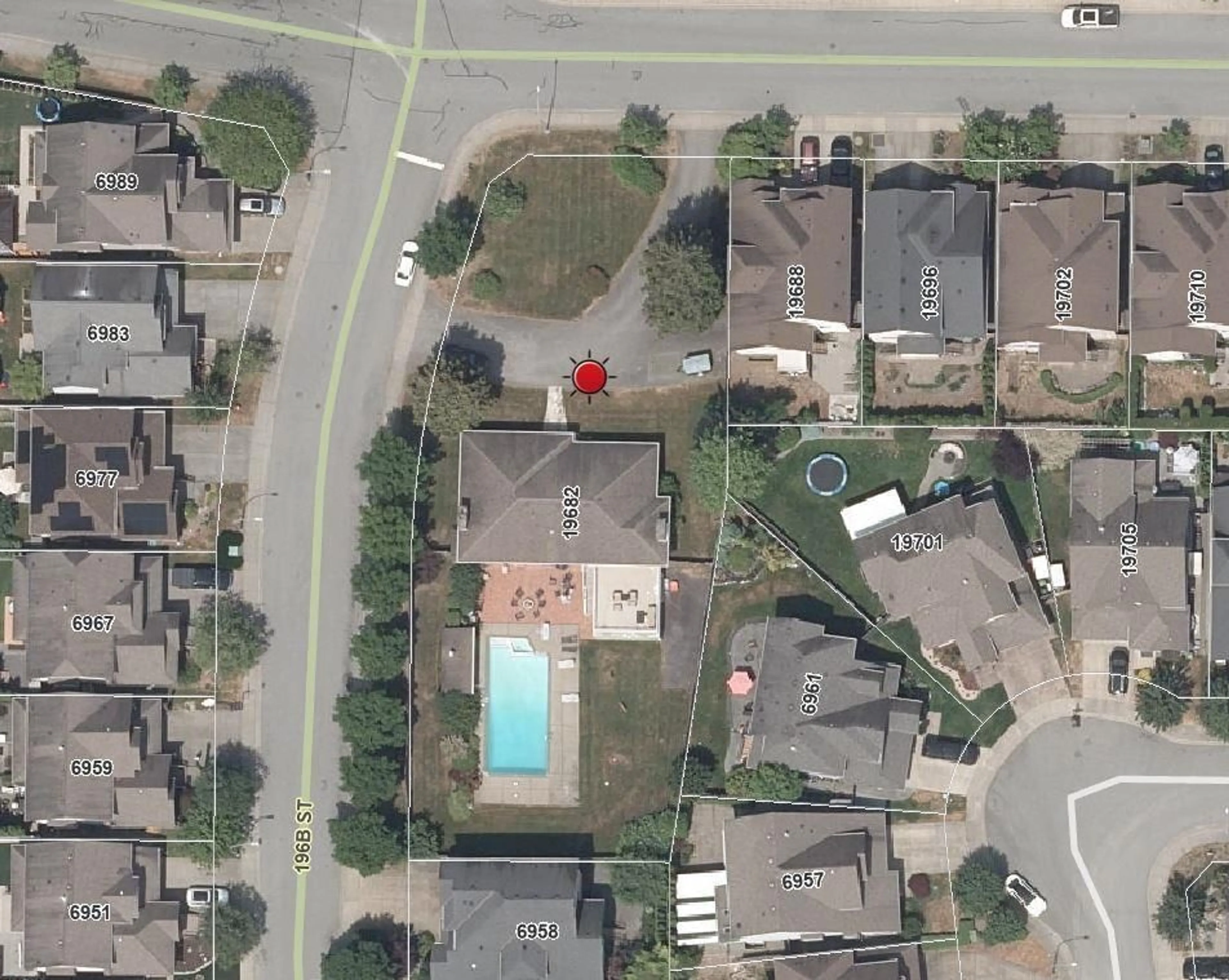 A pic from outside/outdoor area/front of a property/back of a property/a pic from drone, street for 19682 70 AVENUE, Langley British Columbia V2Y3A7