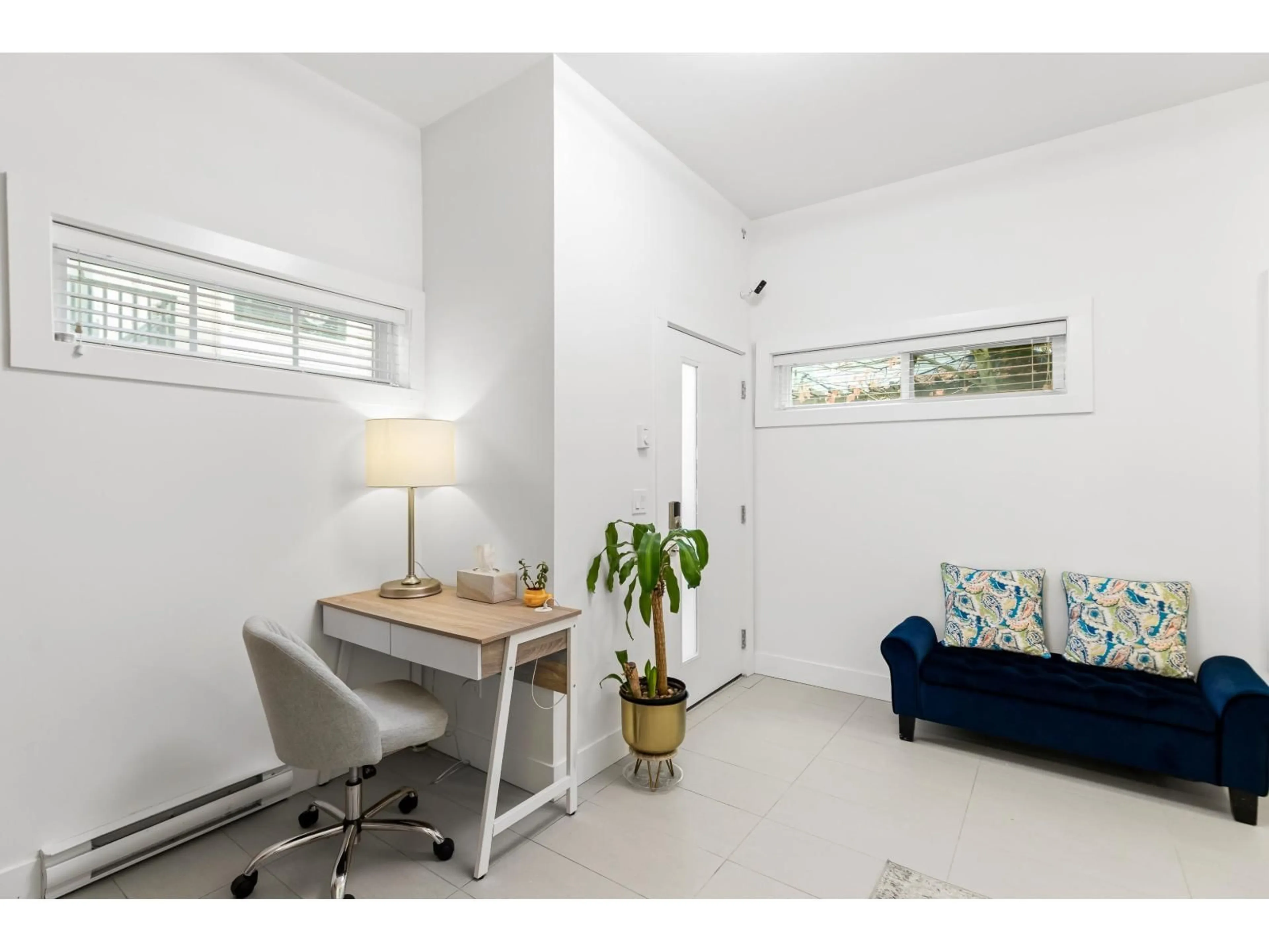 A pic of a room for 15 - 20901 83 AVENUE, Langley British Columbia V2Y0W8