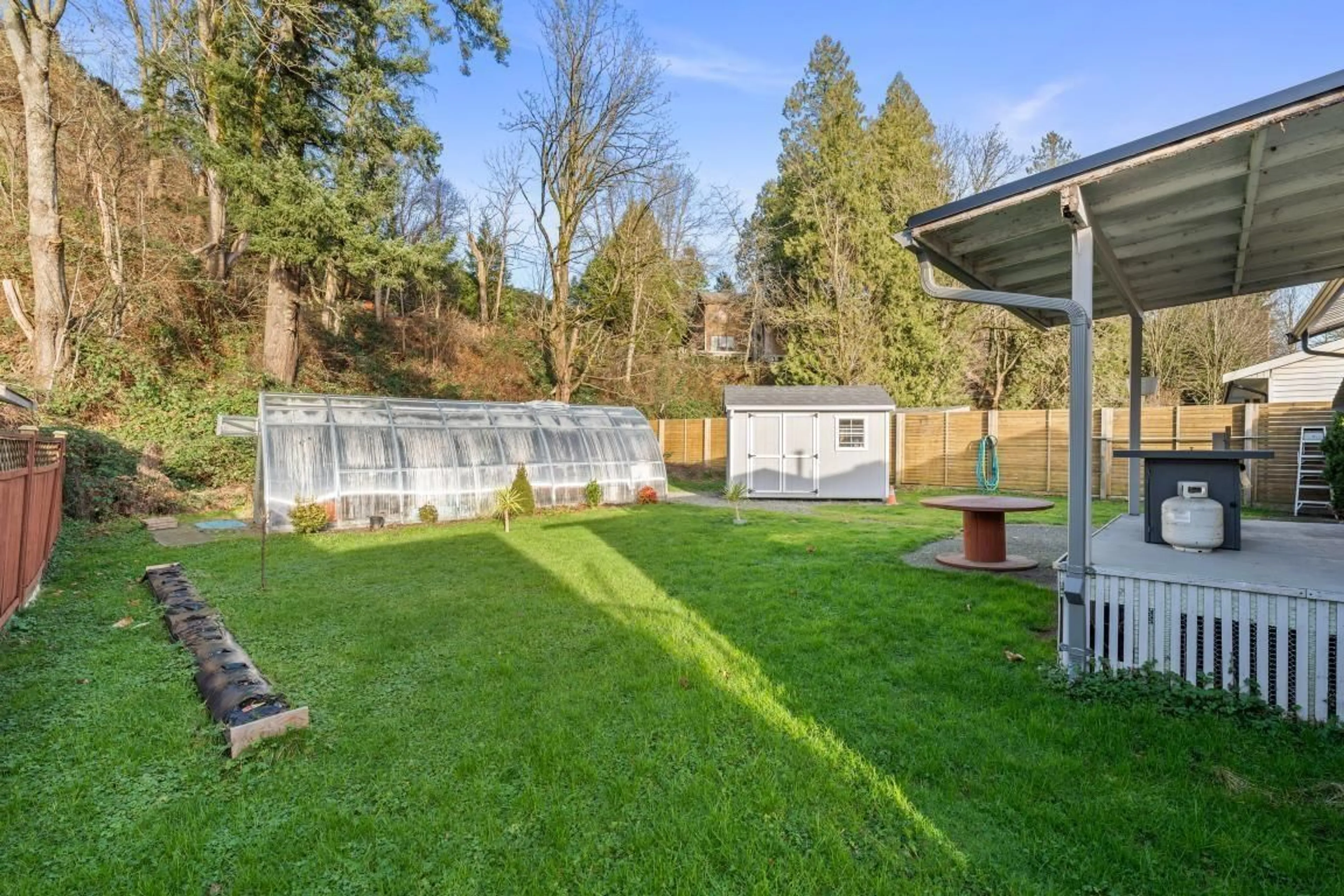 Patio, mountain view for 47605 YALE ROAD, Chilliwack British Columbia V2P7M8