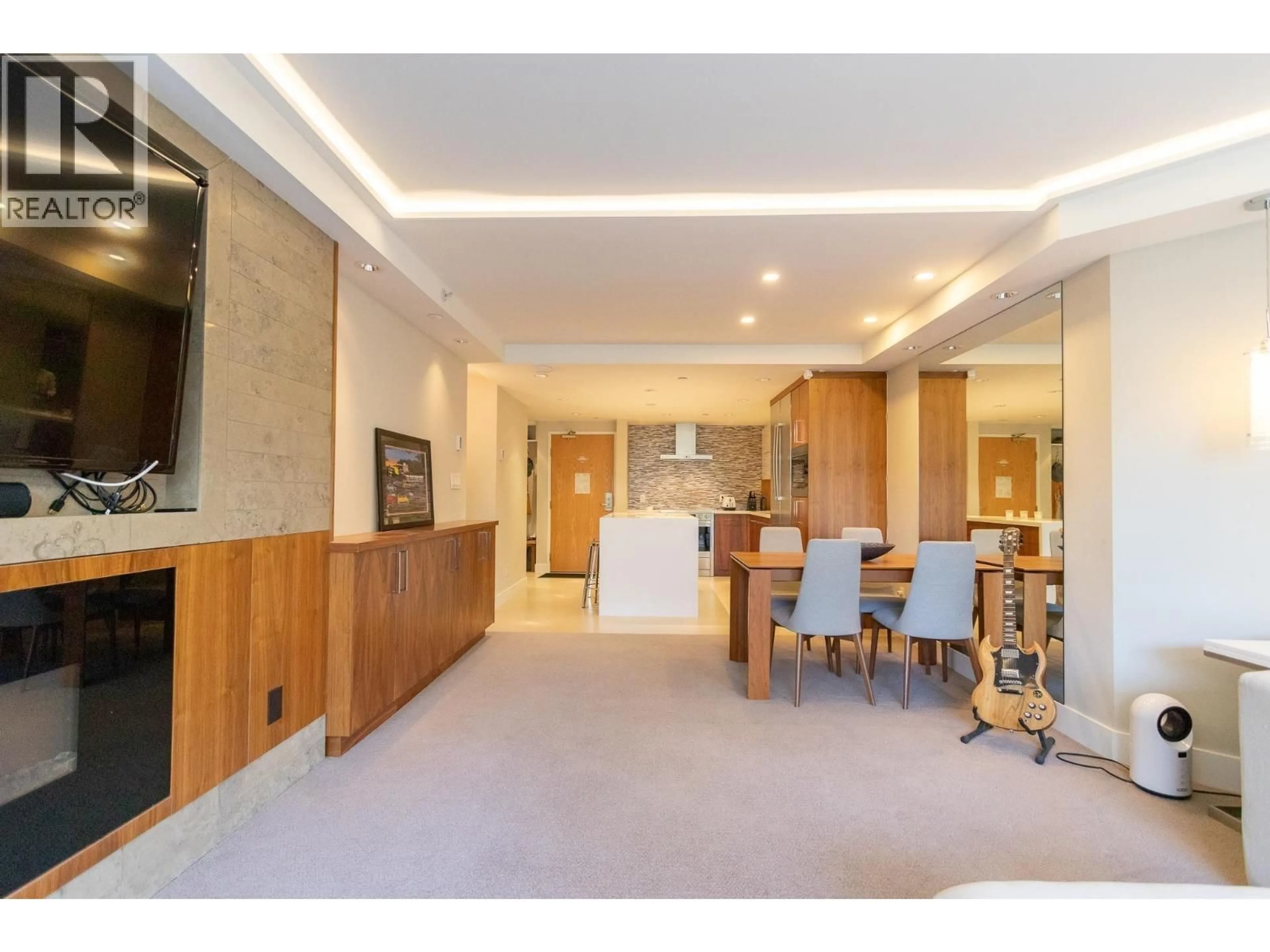 Unknown for 105 - 4910 SPEARHEAD PLACE, Whistler British Columbia V8E1G1