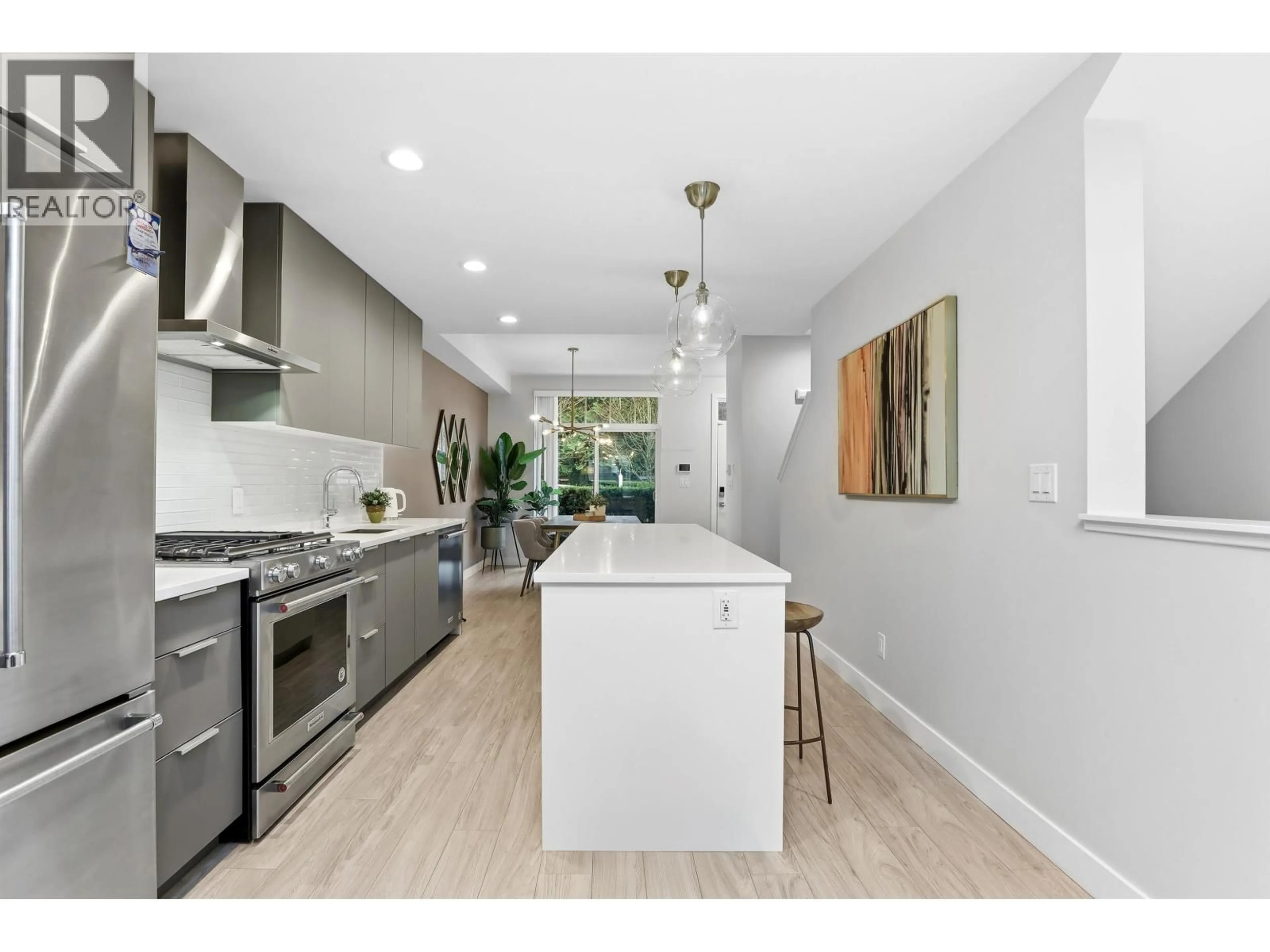 Open concept kitchen, unknown for 2126 ST JOHNS STREET STREET, Port Moody British Columbia V3H0J5