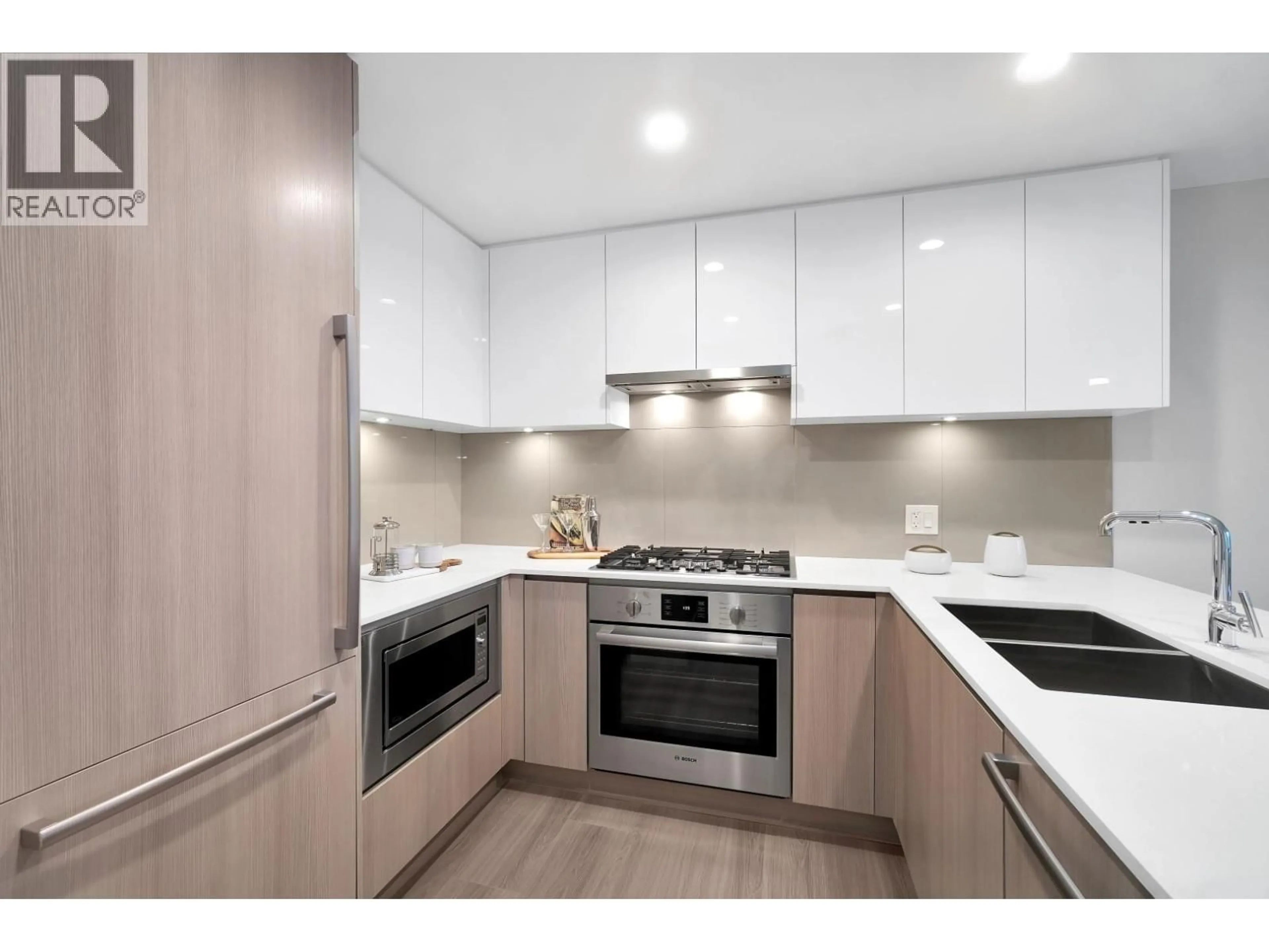 Standard kitchen, unknown for 601 - 618 CARNARVON STREET, New Westminster British Columbia V3M0N9