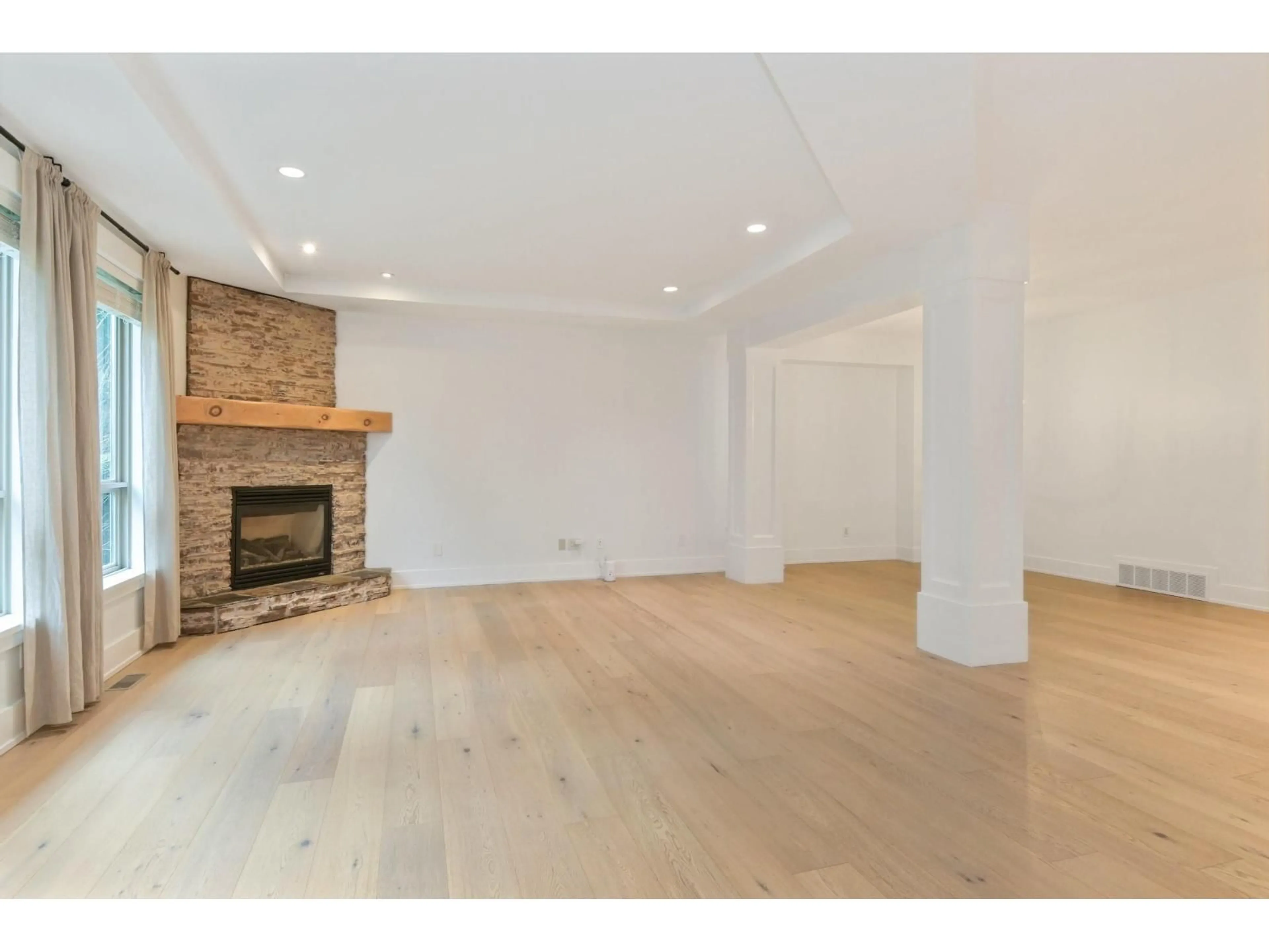 A pic of a room for 12 - 3800 GOLF COURSE DRIVE, Abbotsford British Columbia V3G0A7