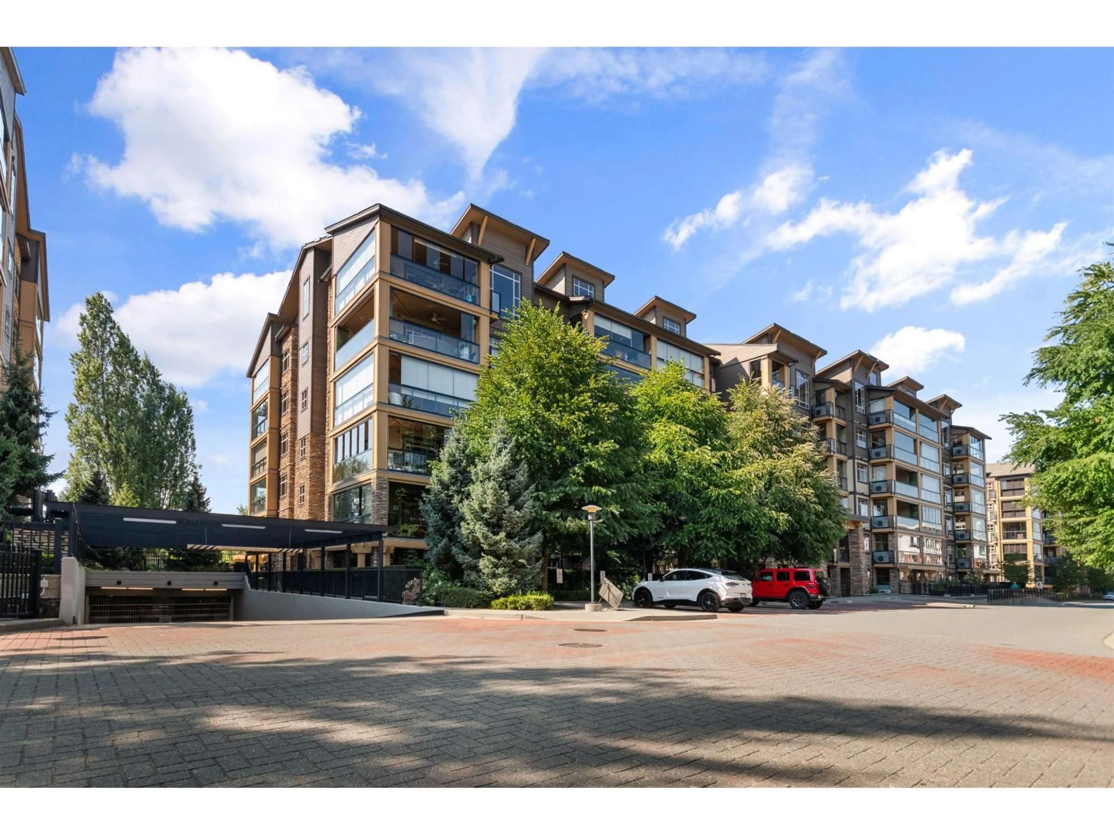 Unknown for 327 - 8067 207 STREET, Langley British Columbia V2Y0P1