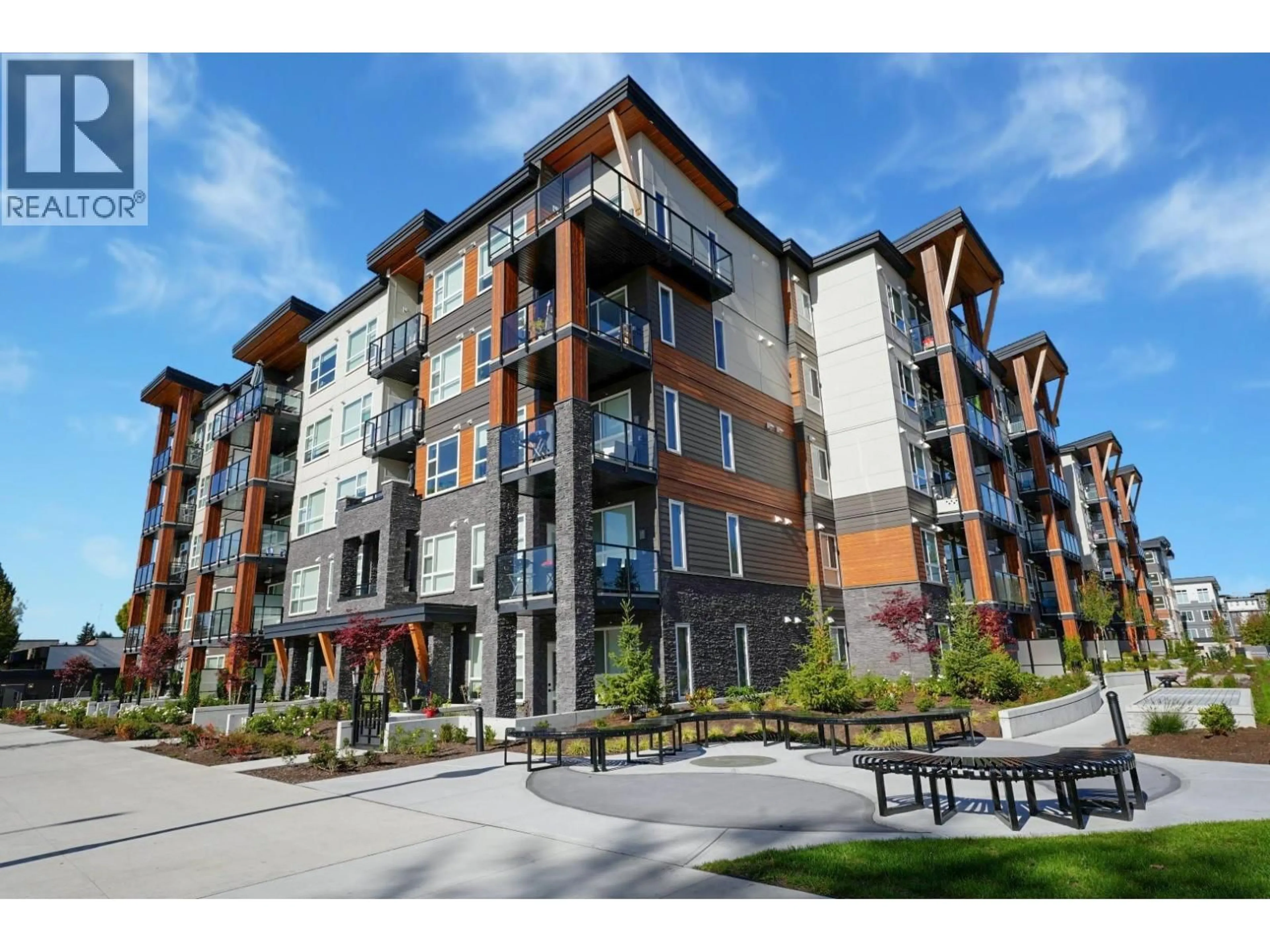 Patio, building for 219 - 12143 223 STREET, Maple Ridge British Columbia V2X5Y6