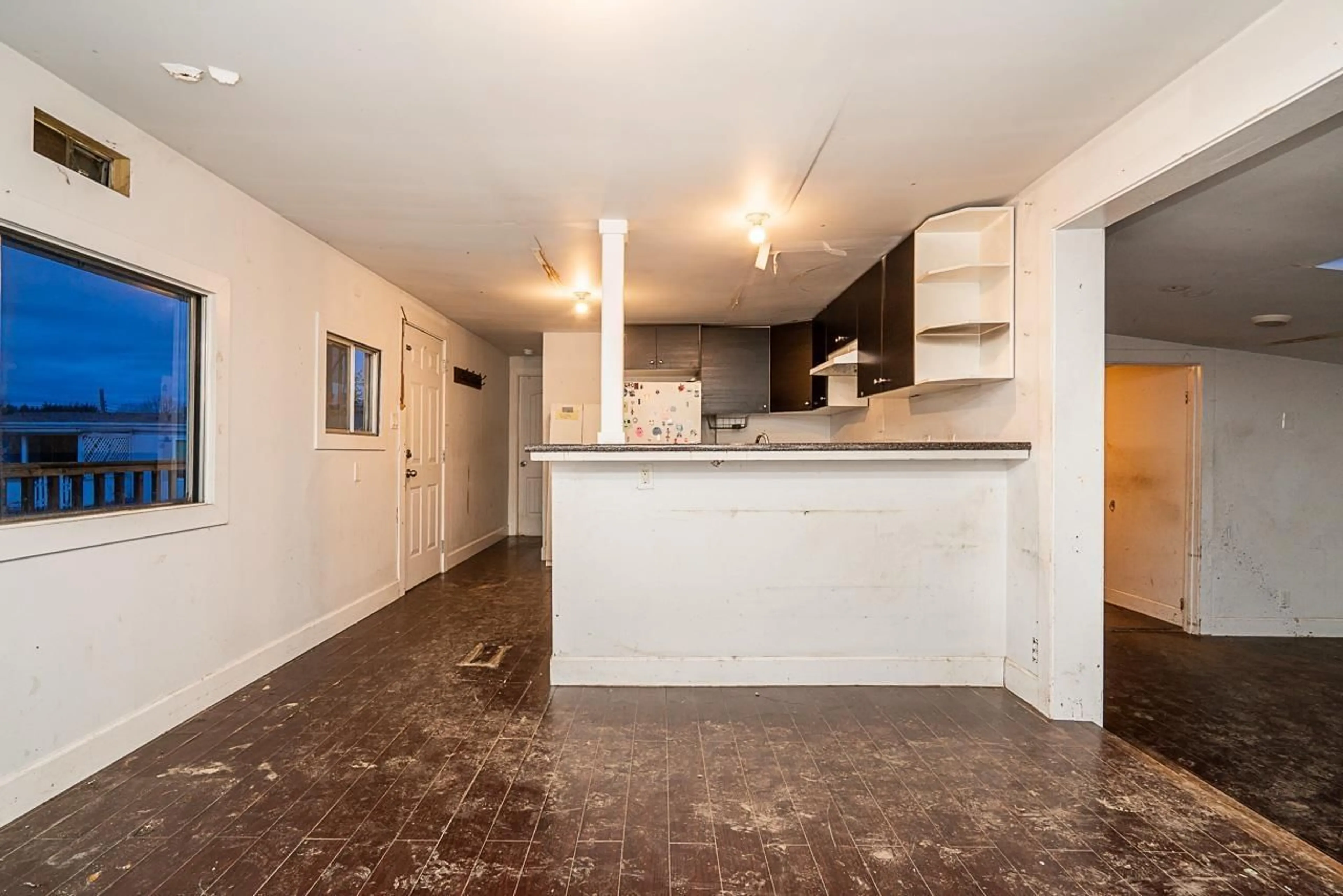 Open concept kitchen, unknown for 54 - 26892 FRASER HIGHWAY, Langley British Columbia V4W3T6