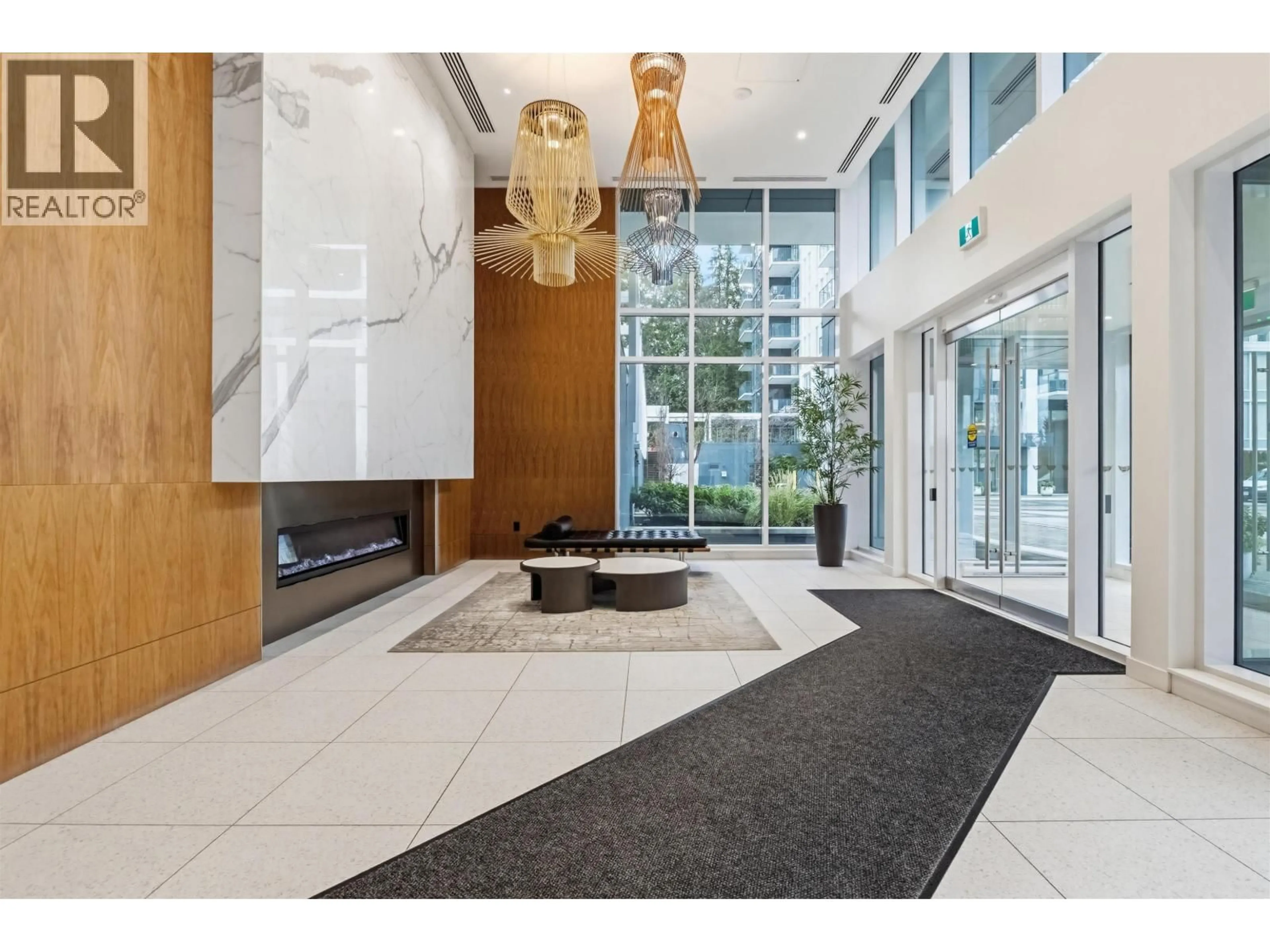 Indoor foyer for 201 - 585 AUSTIN AVENUE, Coquitlam British Columbia V3K0G6