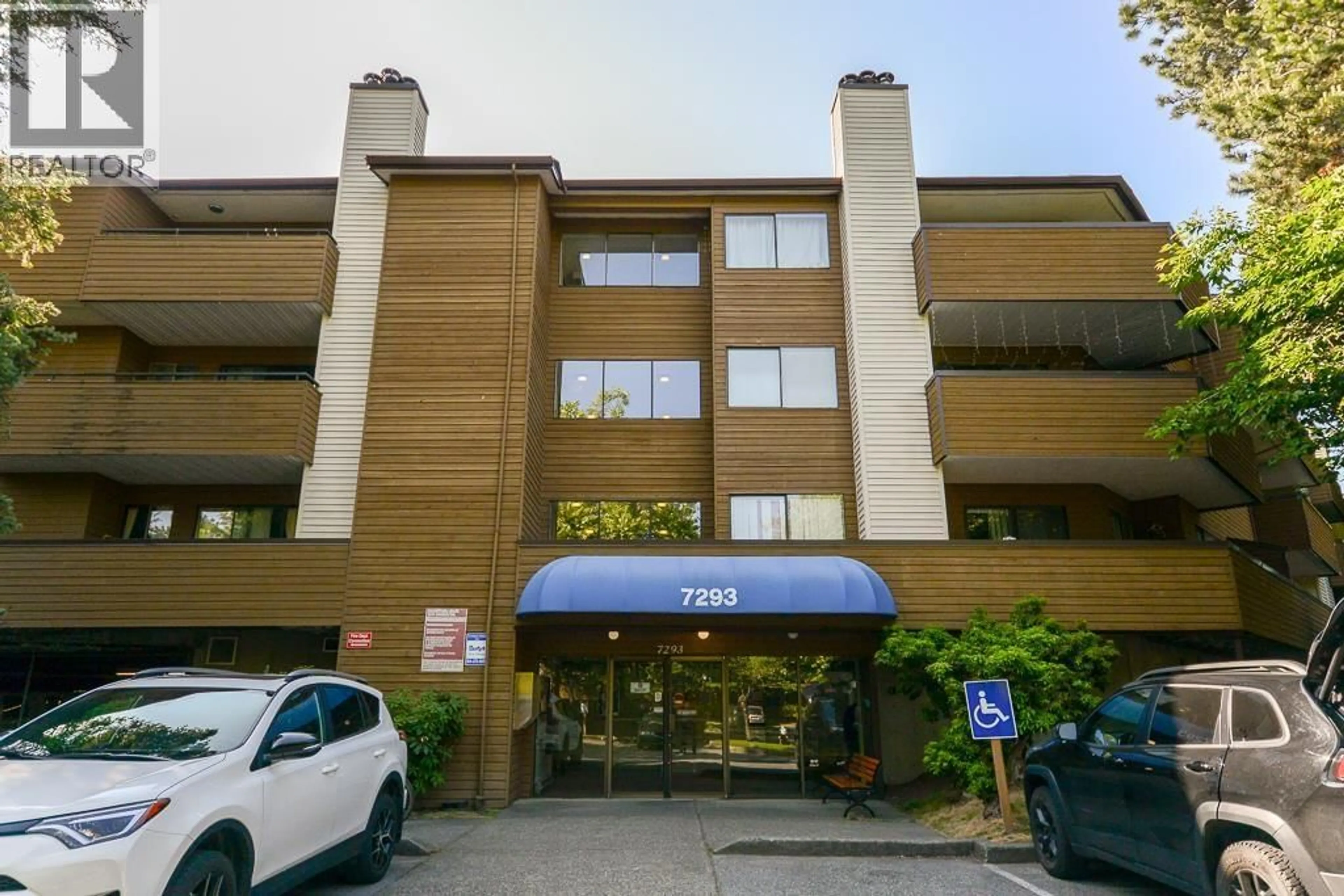 Indoor foyer for 263 - 7293 MOFFATT ROAD, Richmond British Columbia V6Y3E4