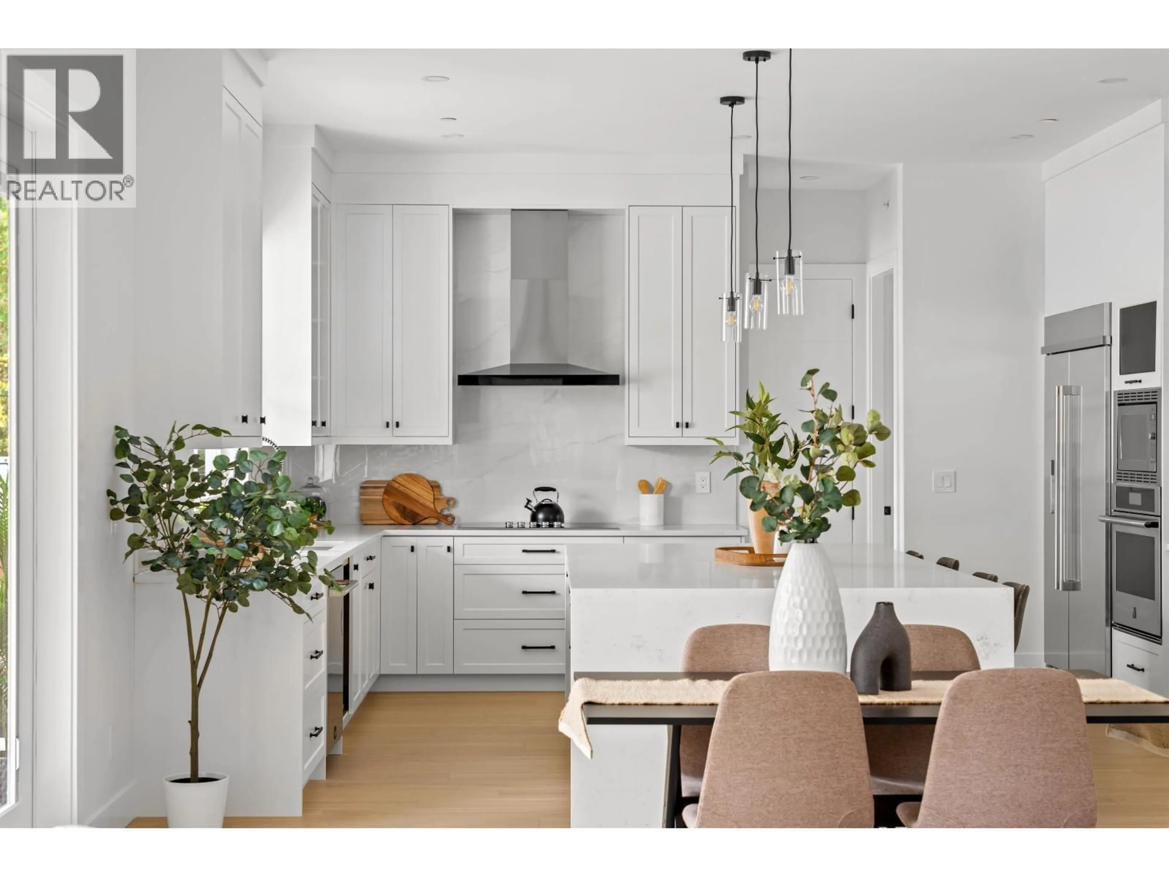 Contemporary kitchen, unknown for 11026 243B STREET, Maple Ridge British Columbia V2W1H5