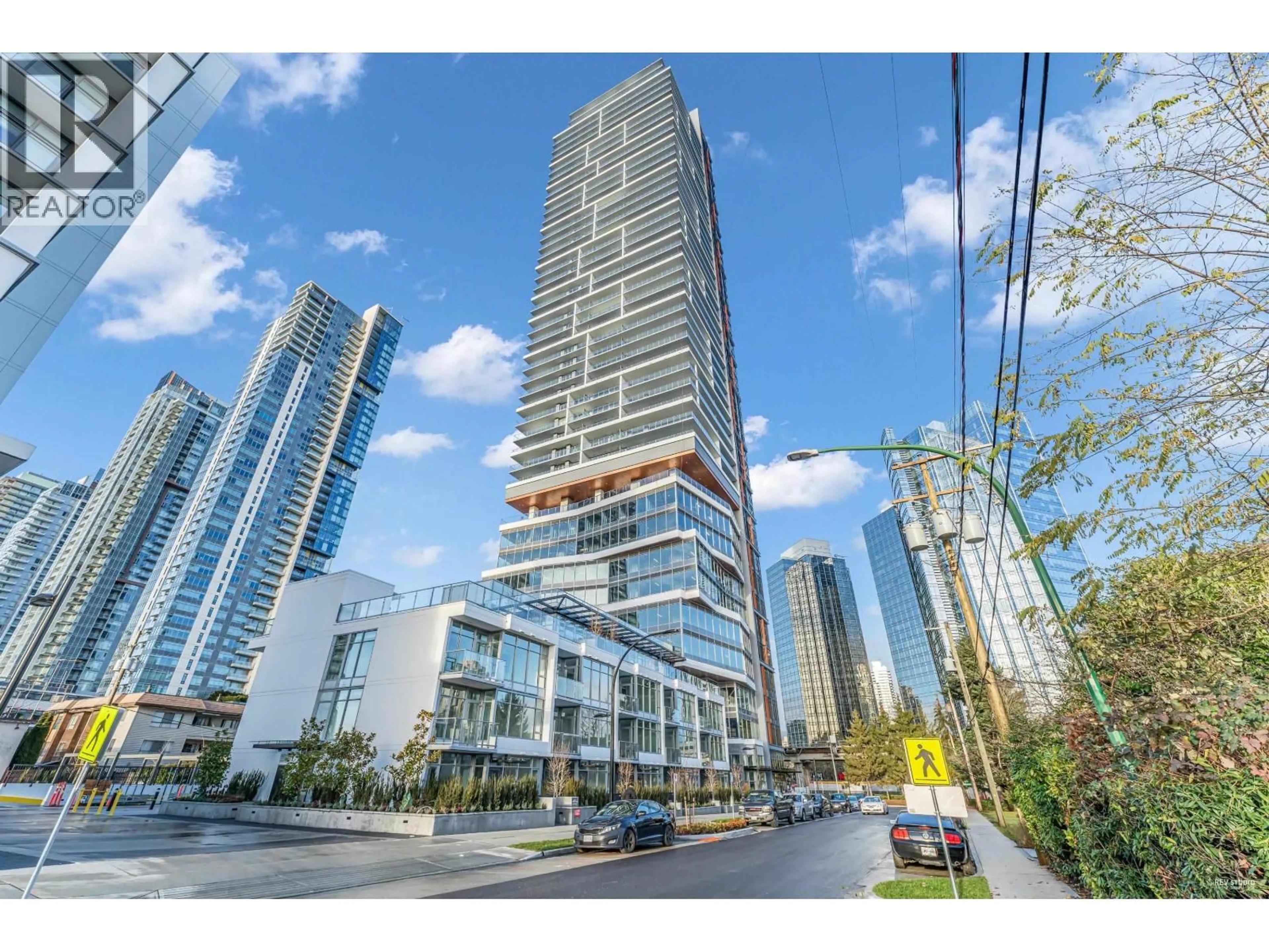 Unknown for 2001 - 6511 SUSSEX AVENUE, Burnaby British Columbia V5H0K5