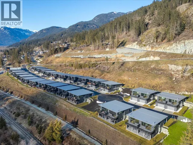 29 - 4000 SUNSTONE WAY, Pemberton 2