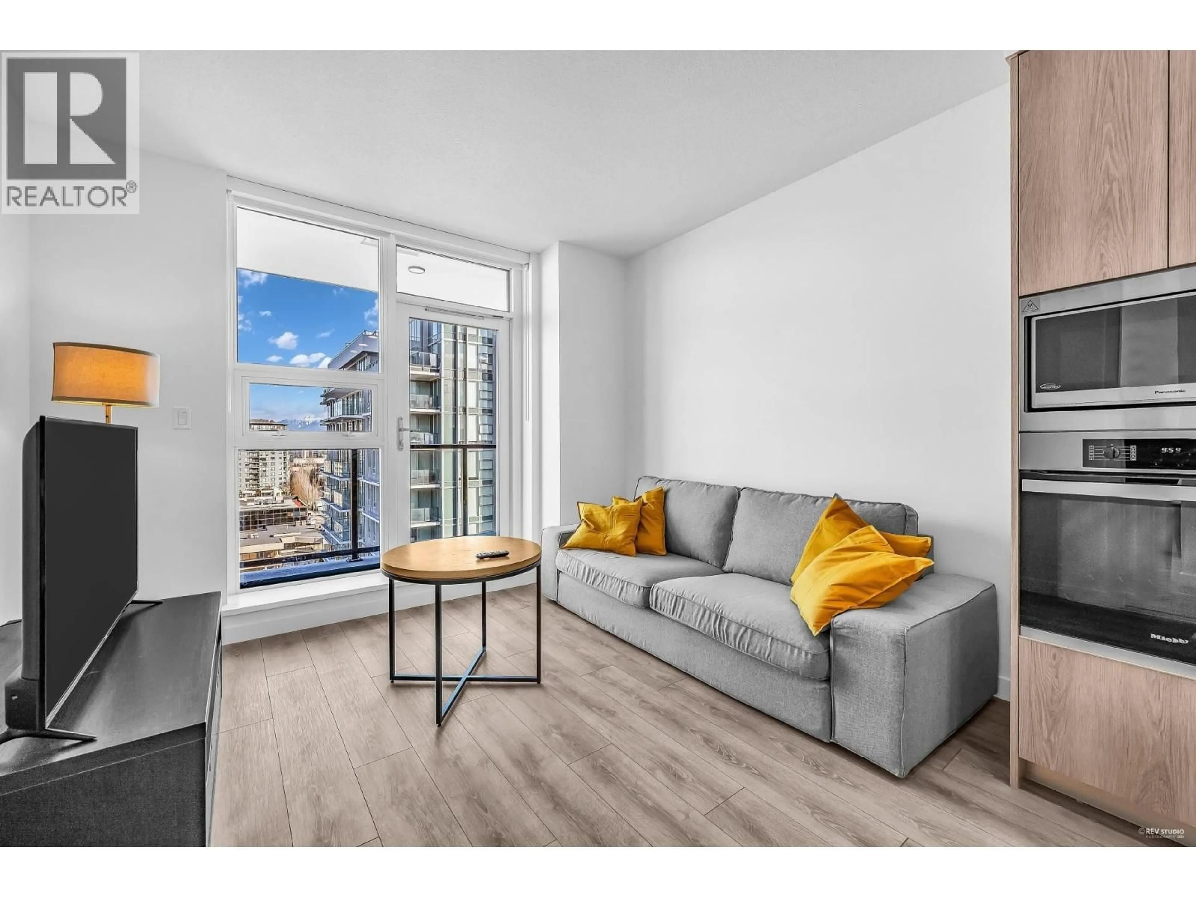 Living room with furniture, wood/laminate floor for 1204 - 6633 BUSWELL STREET, Richmond British Columbia V6Y0M3