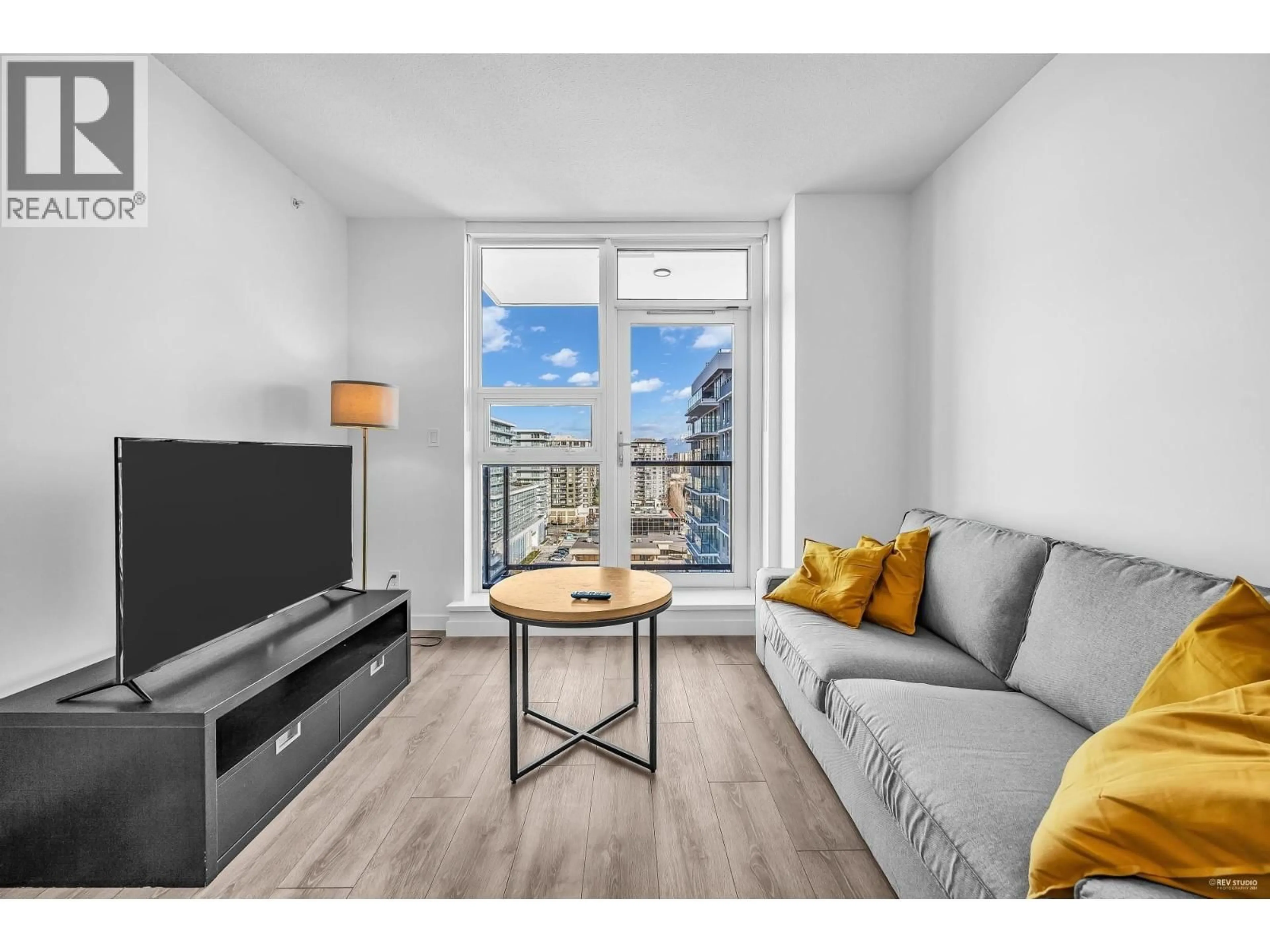 Living room with furniture, unknown for 1204 - 6633 BUSWELL STREET, Richmond British Columbia V6Y0M3