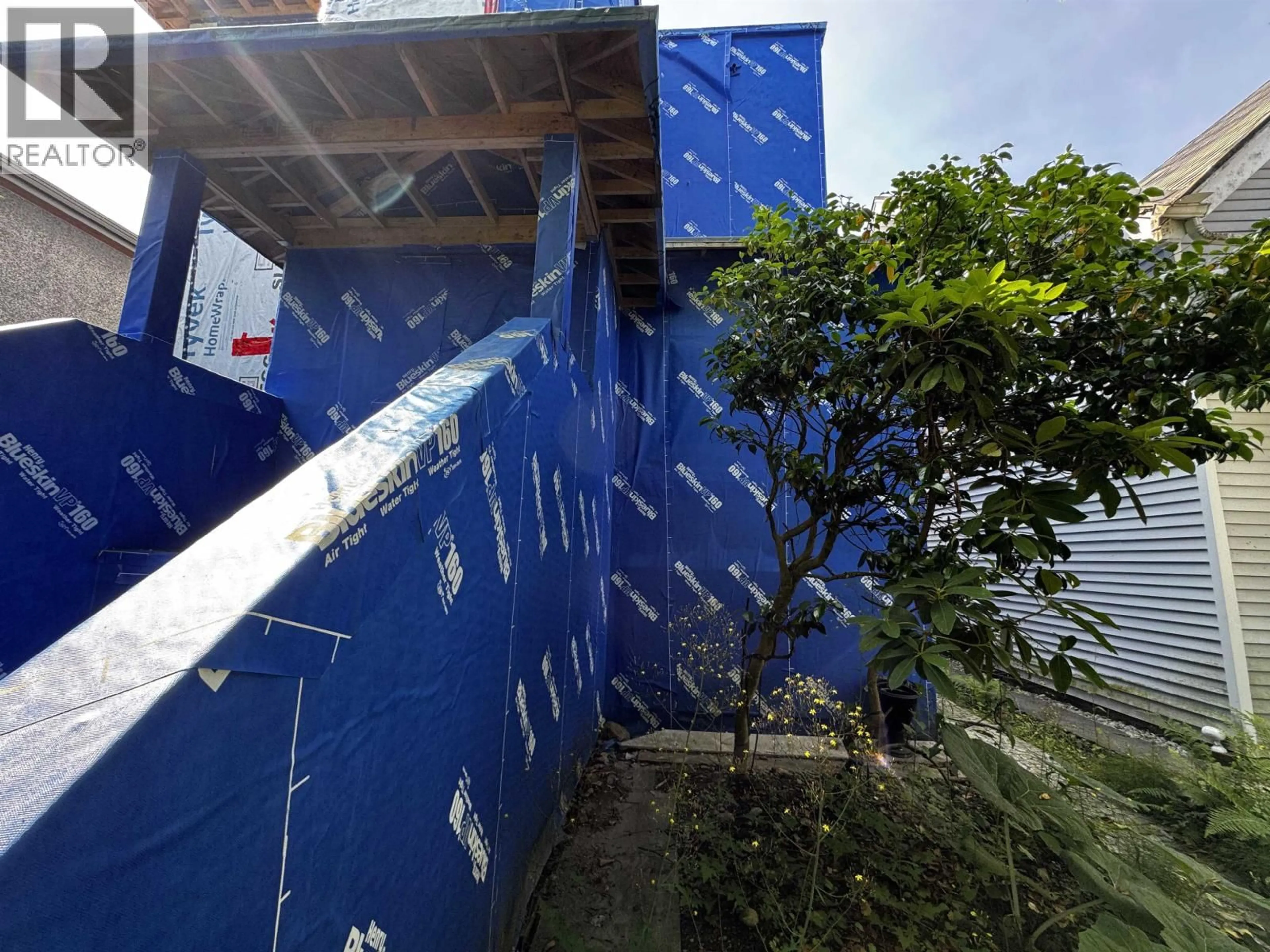 Unknown for 4538 12TH AVENUE, Vancouver British Columbia V6R2R5