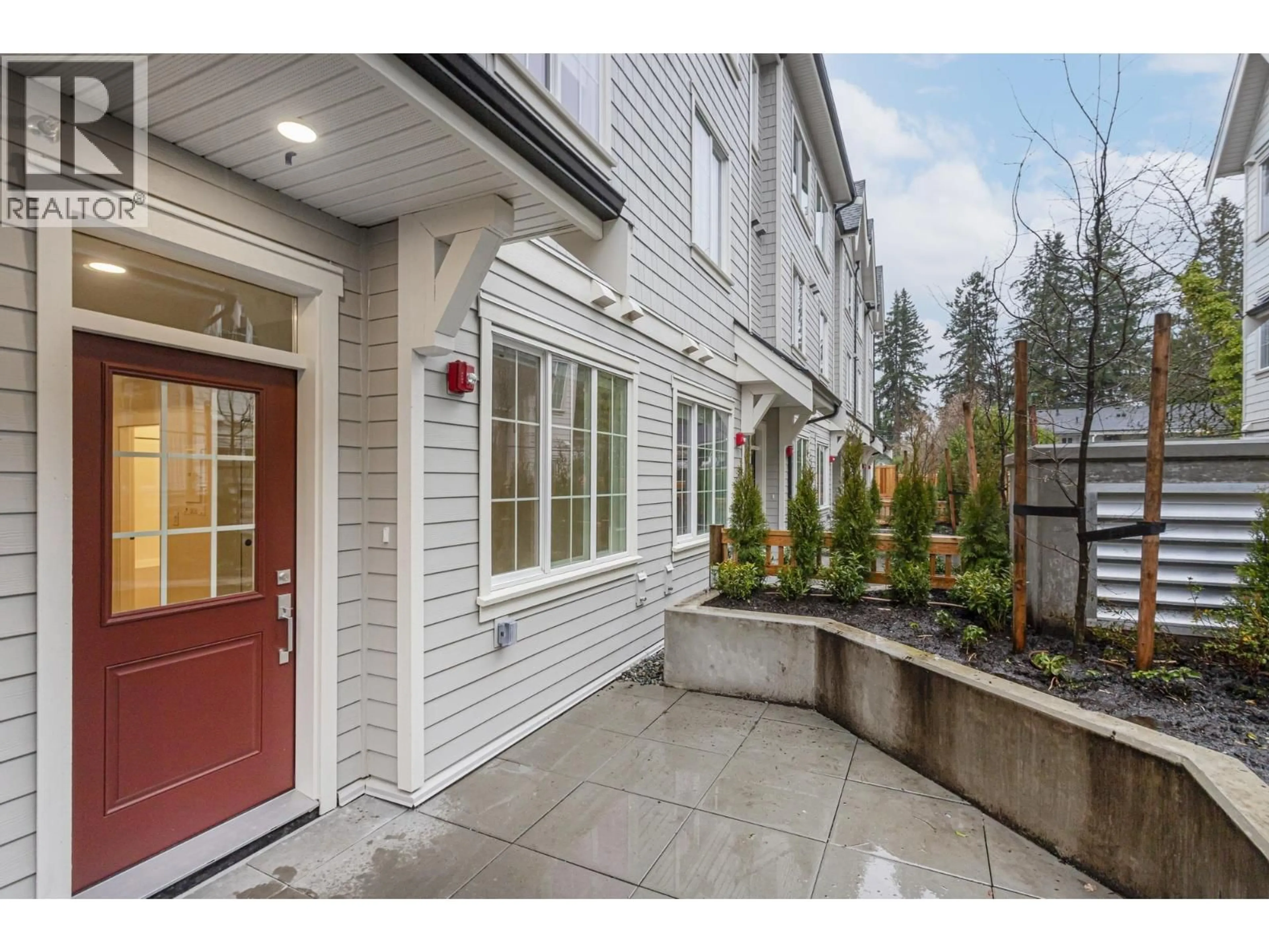 Unknown for 120 - 720 ROBINSON STREET, Coquitlam British Columbia V3J0P9