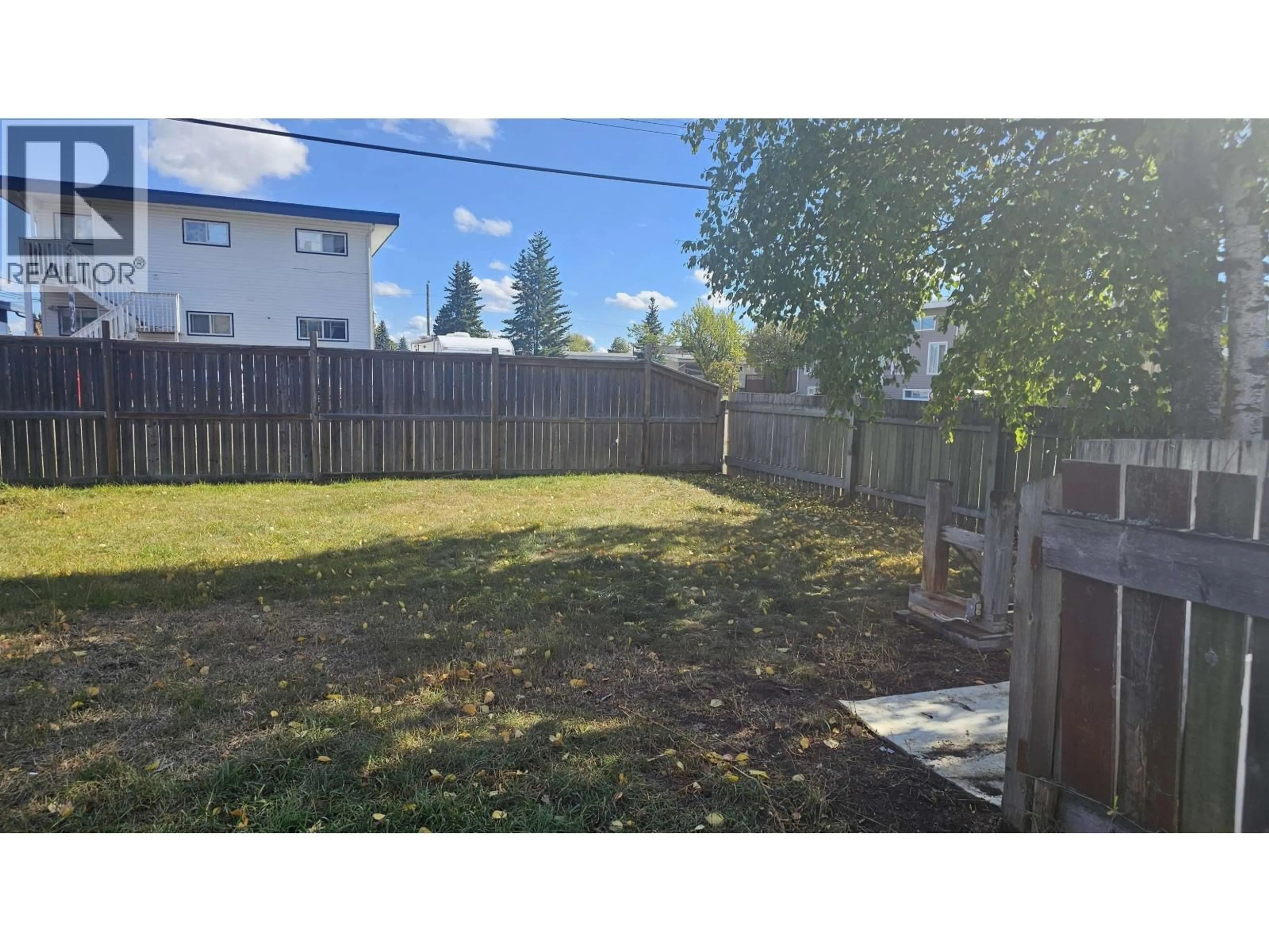 A pic from outside/outdoor area/front of a property/back of a property/a pic from drone, unknown for 3962 4TH AVENUE, Prince George British Columbia V2M1J4