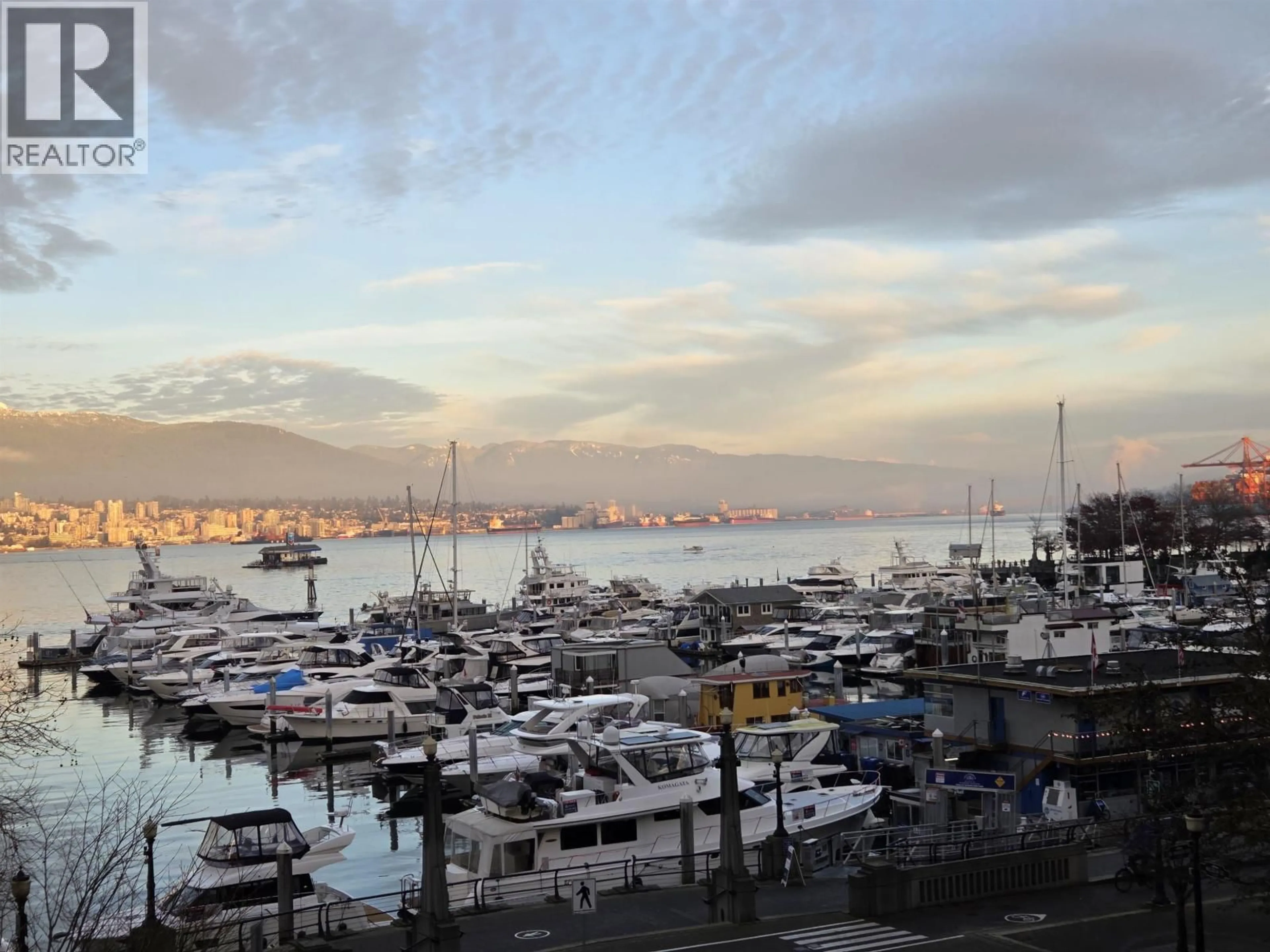 Blurry image for 405 - 535 NICOLA STREET, Vancouver British Columbia V6G3G3