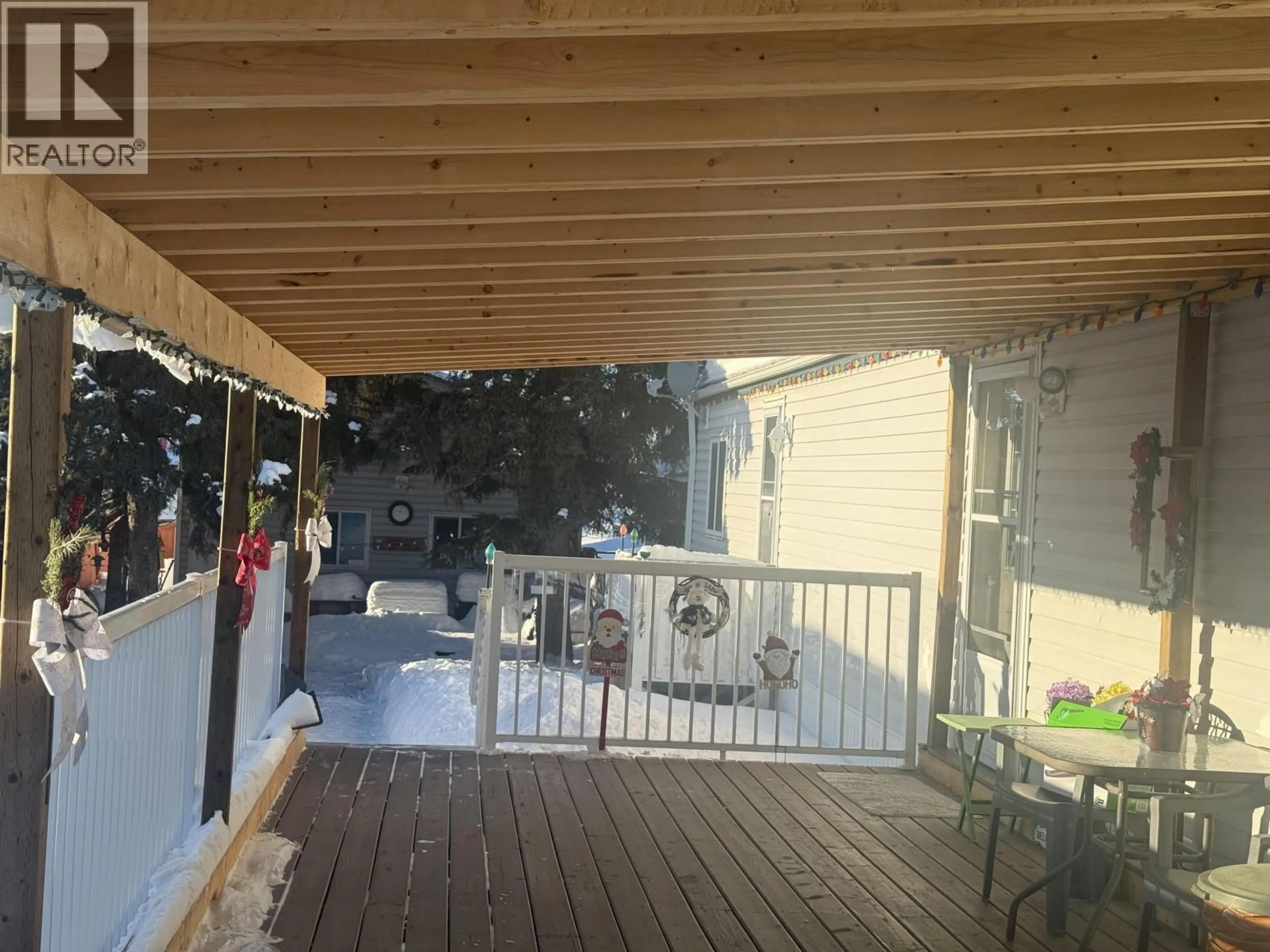 Patio, street for 9020 75 STREET, Fort St. John British Columbia V1J2Z2