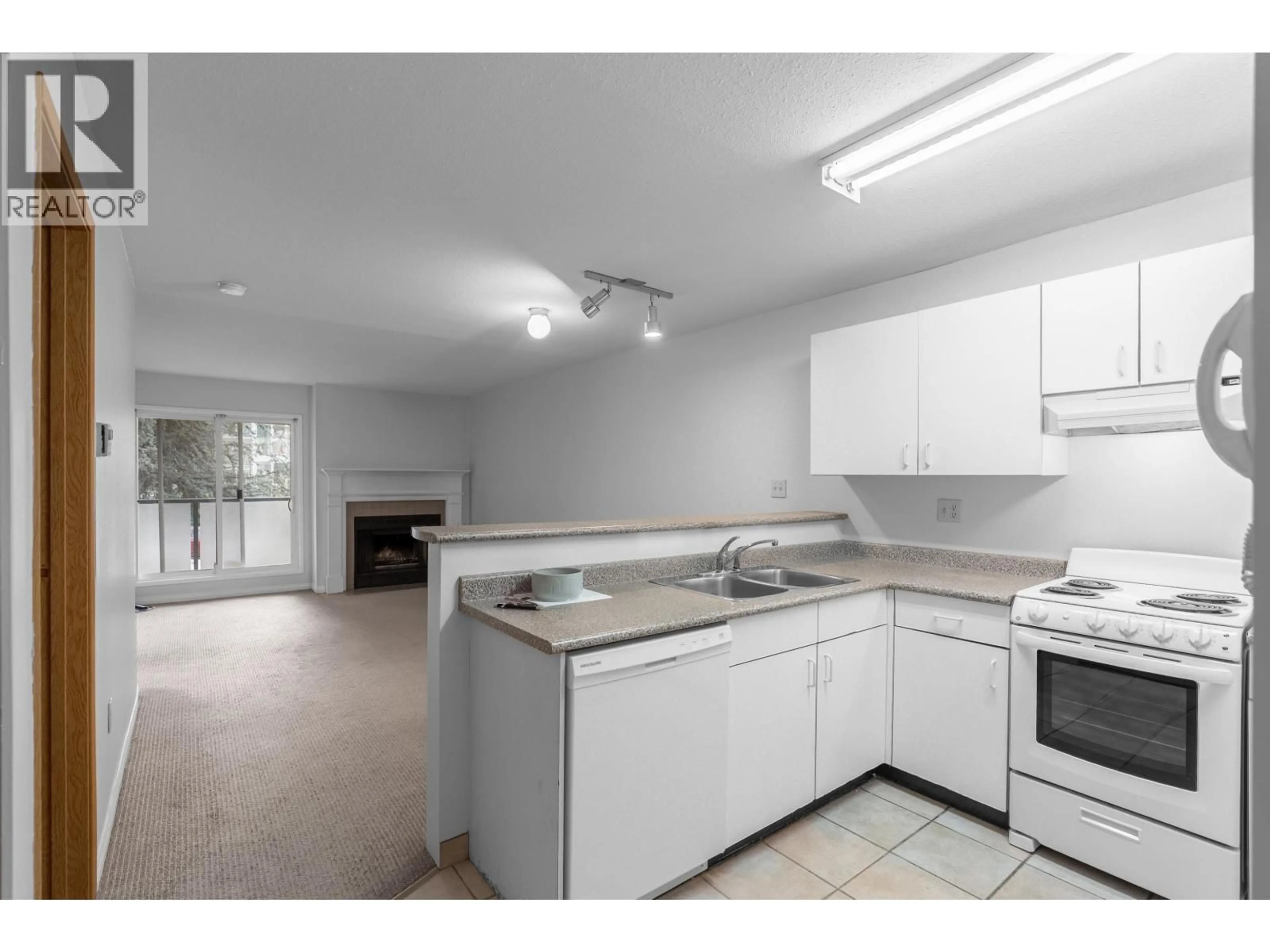 Standard kitchen, unknown for 208 - 2255 ETON STREET, Vancouver British Columbia V5L1C9