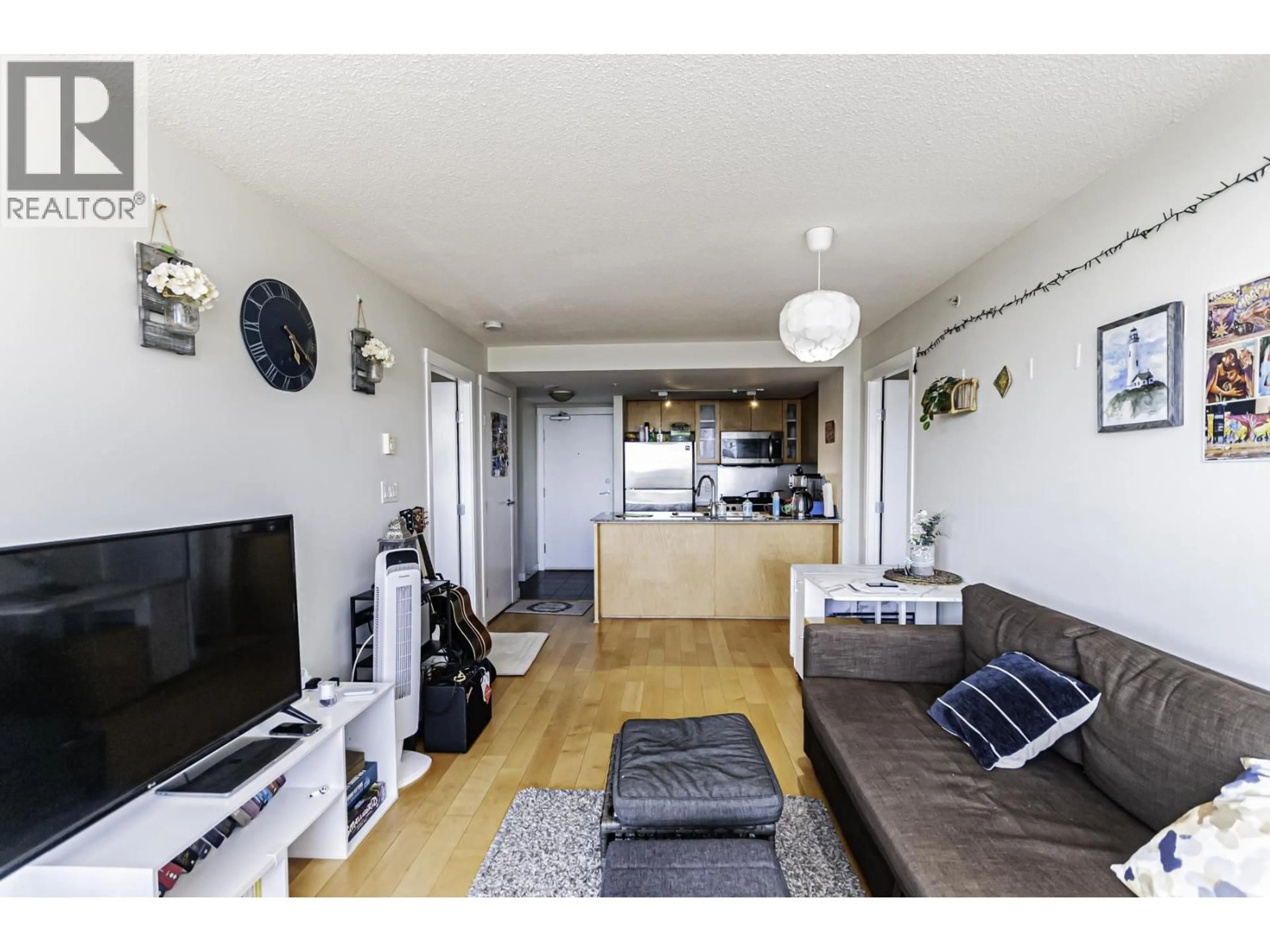 Living room with furniture, unknown for 1005 - 7555 ALDERBRIDGE WAY, Richmond British Columbia V6X4L3