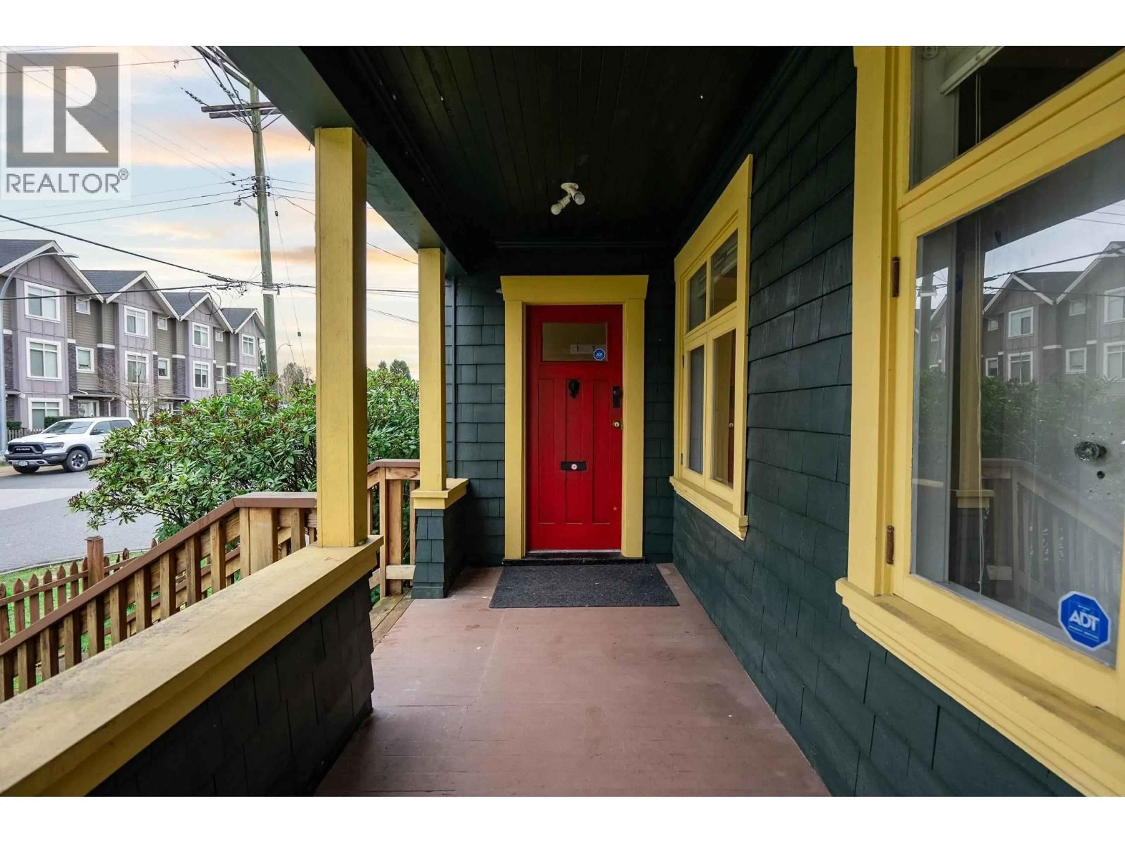 Indoor entryway for 2336 RINDALL AVENUE, Port Coquitlam British Columbia V3C1V2