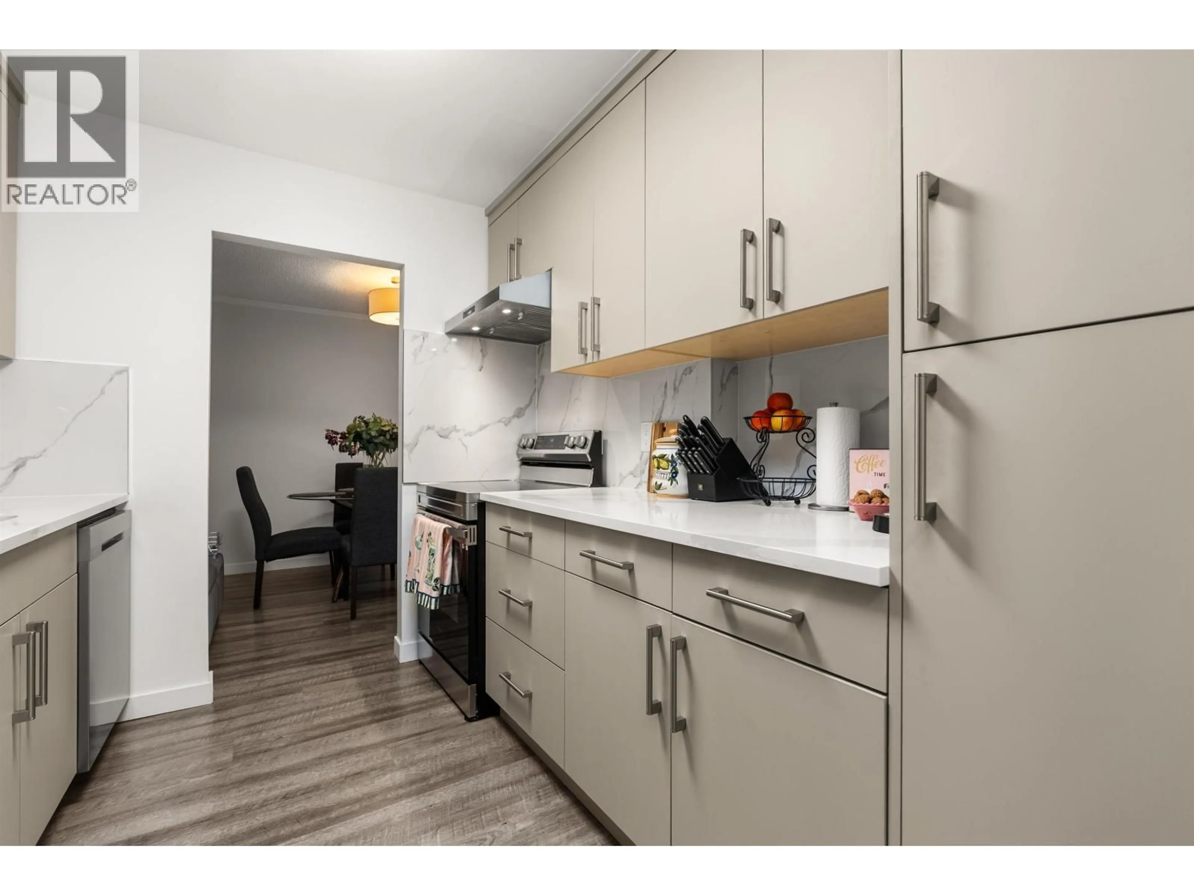 Standard kitchen, wood/laminate floor for 209 - 8720 NO. 1 ROAD, Richmond British Columbia V7C4L5