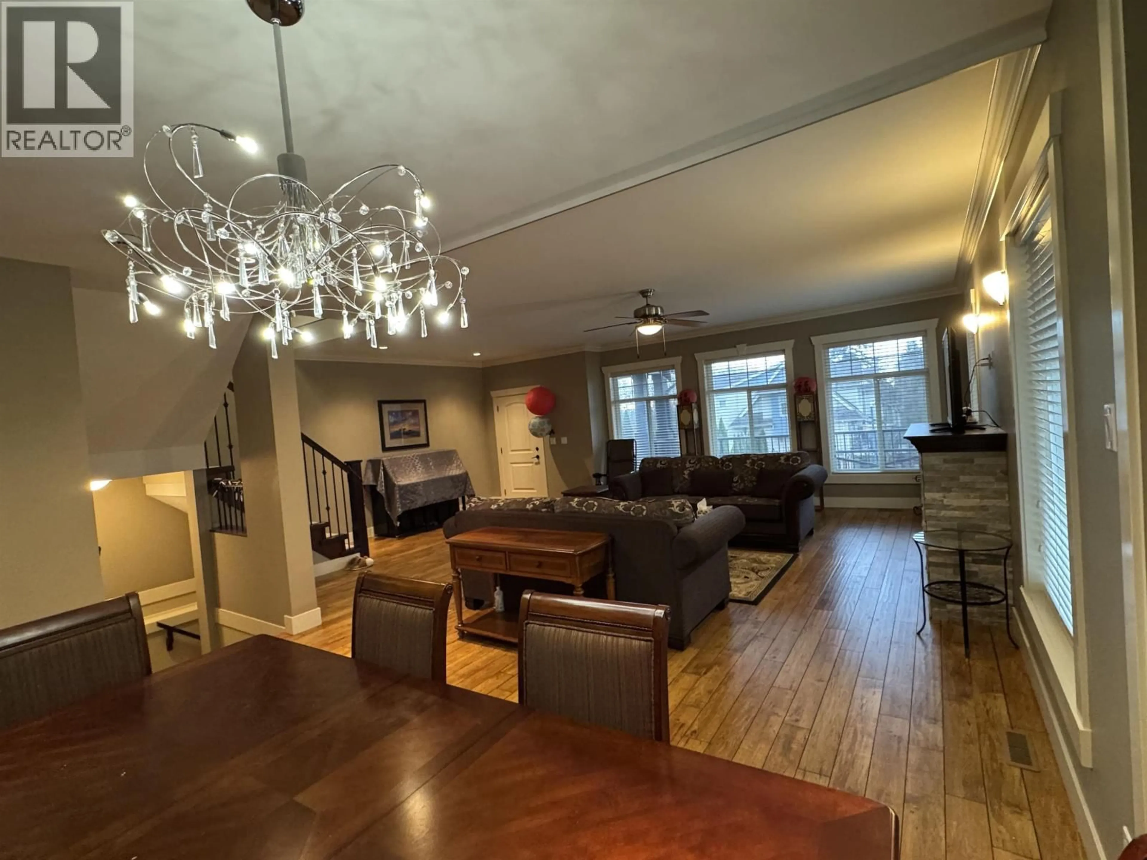 Unknown for 3373 FRANCIS CRESCENT, Coquitlam British Columbia V3E0K7