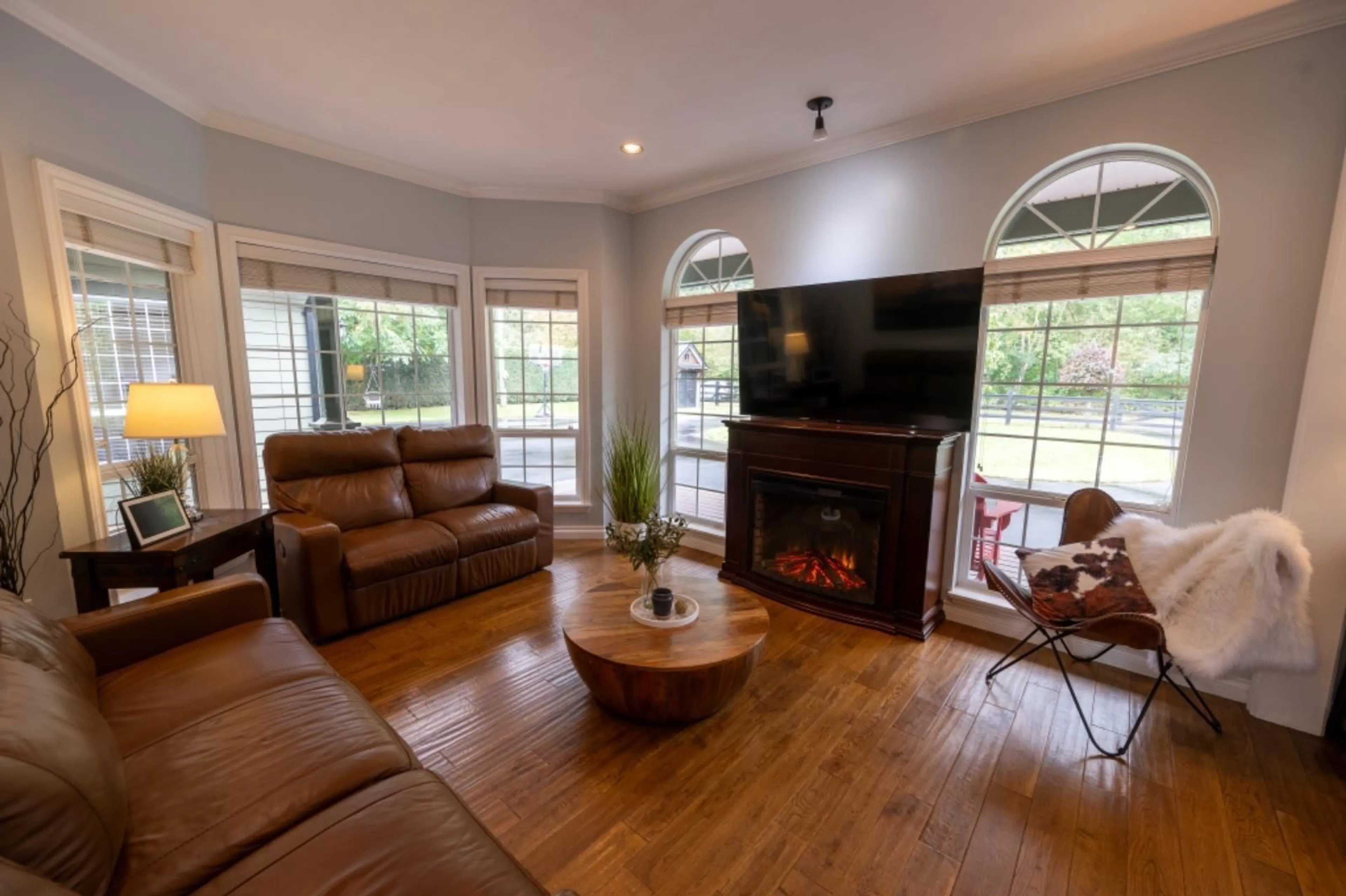 Living room with furniture, unknown for 58241 FANCHER ROAD, Laidlaw British Columbia V0X1L2
