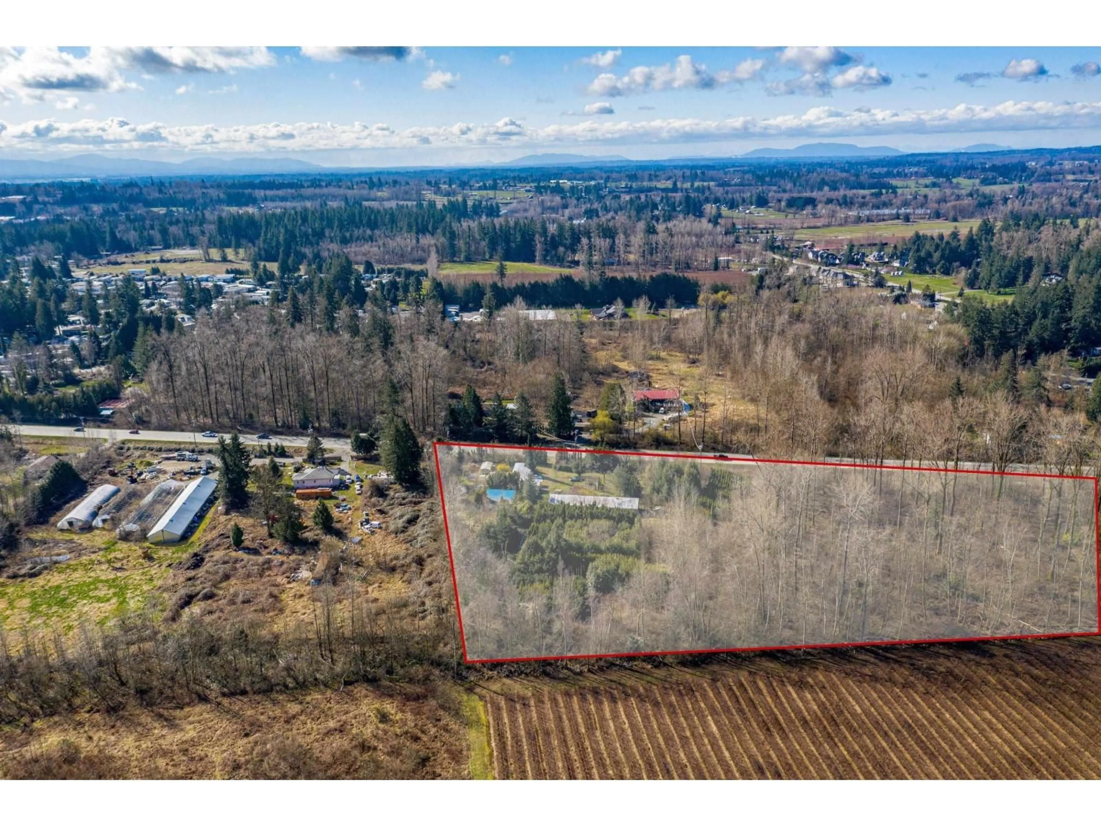 A pic from outside/outdoor area/front of a property/back of a property/a pic from drone, unknown for 24183 FRASER HIGHWAY, Langley British Columbia V2Z2L3