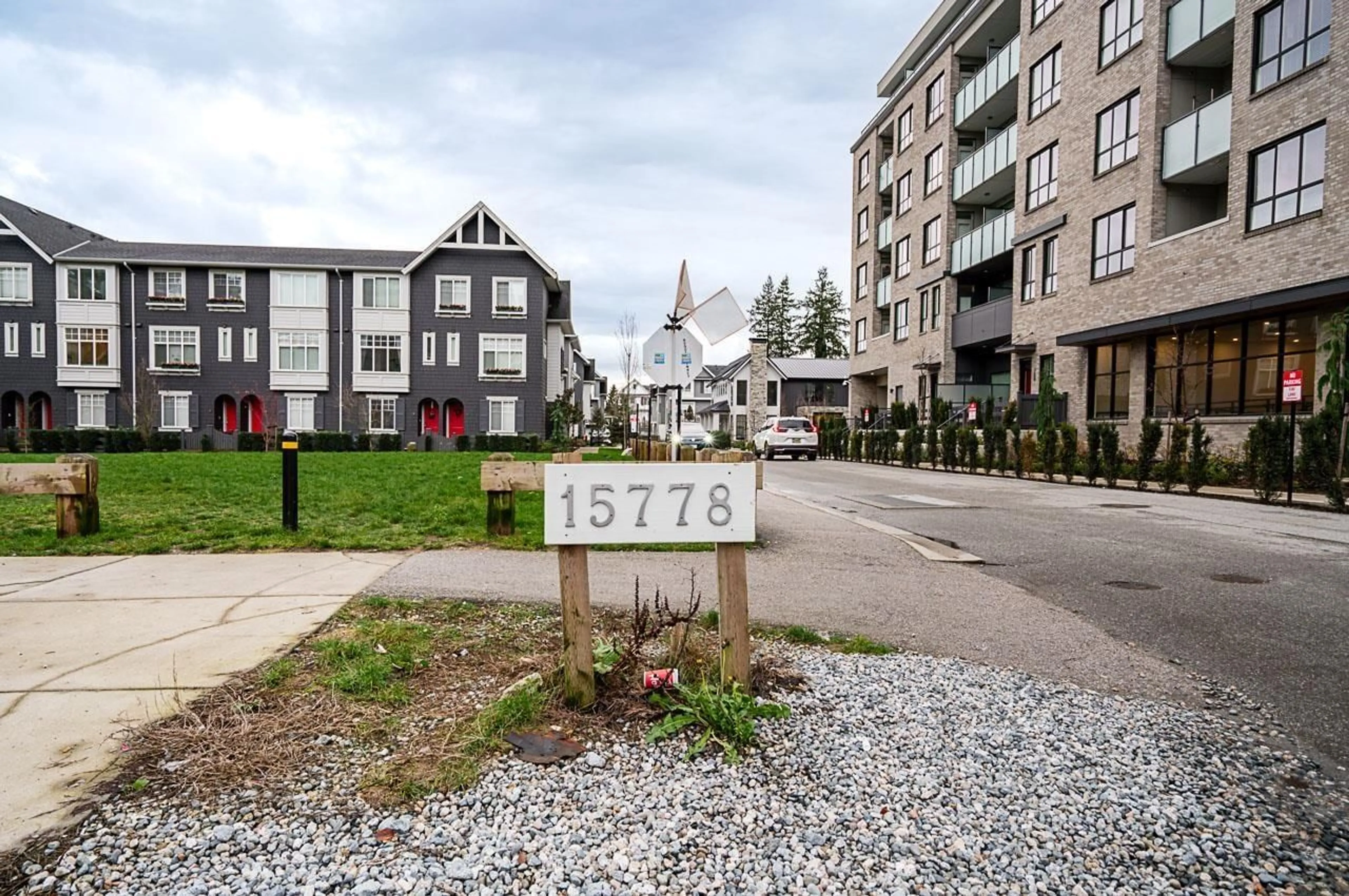 Patio, street for 34 - 15778 85 AVENUE, Surrey British Columbia V4N6W8