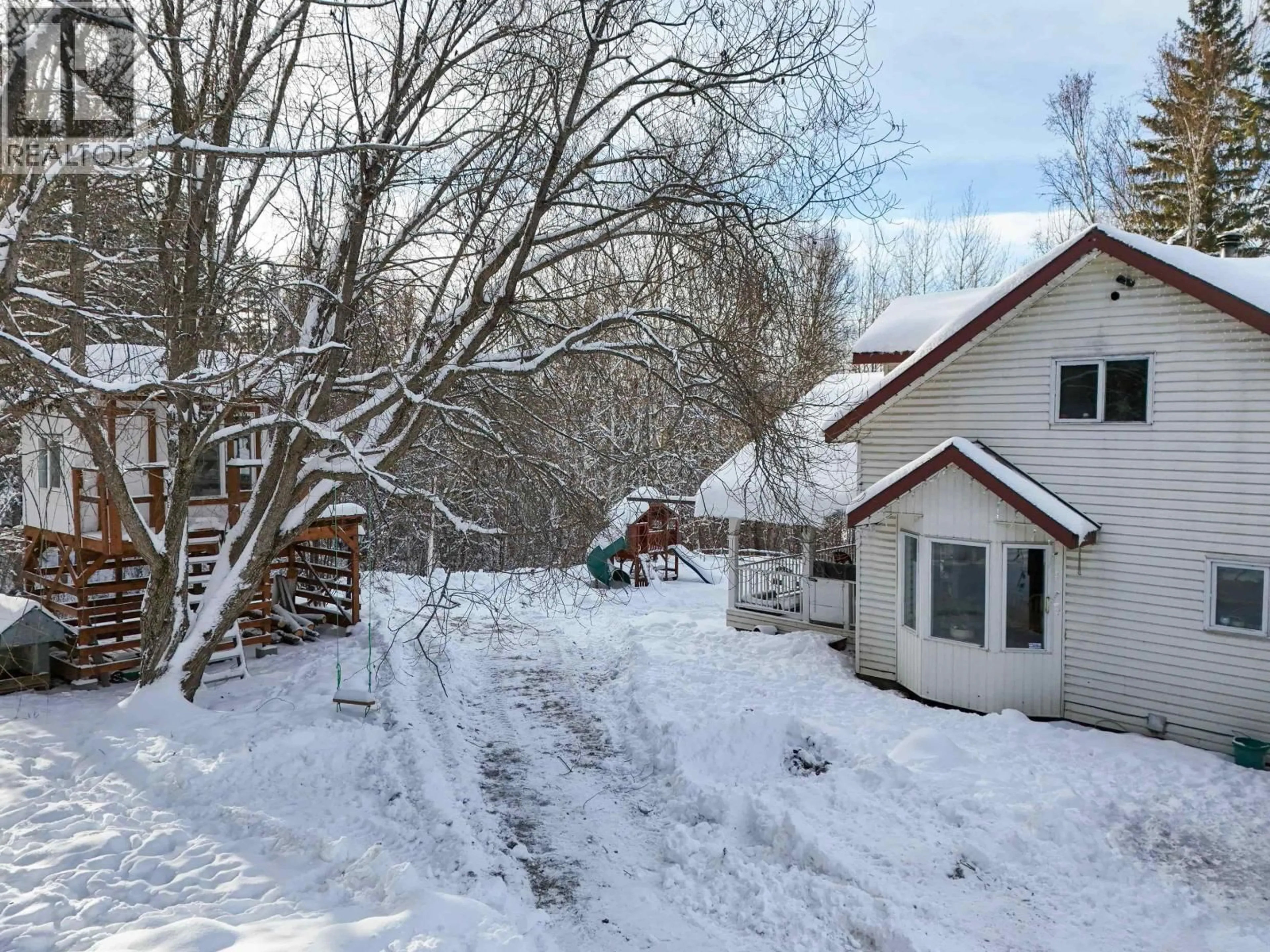 A pic from outside/outdoor area/front of a property/back of a property/a pic from drone, street for 3765 97 HIGHWAY, Quesnel British Columbia V2J6E8