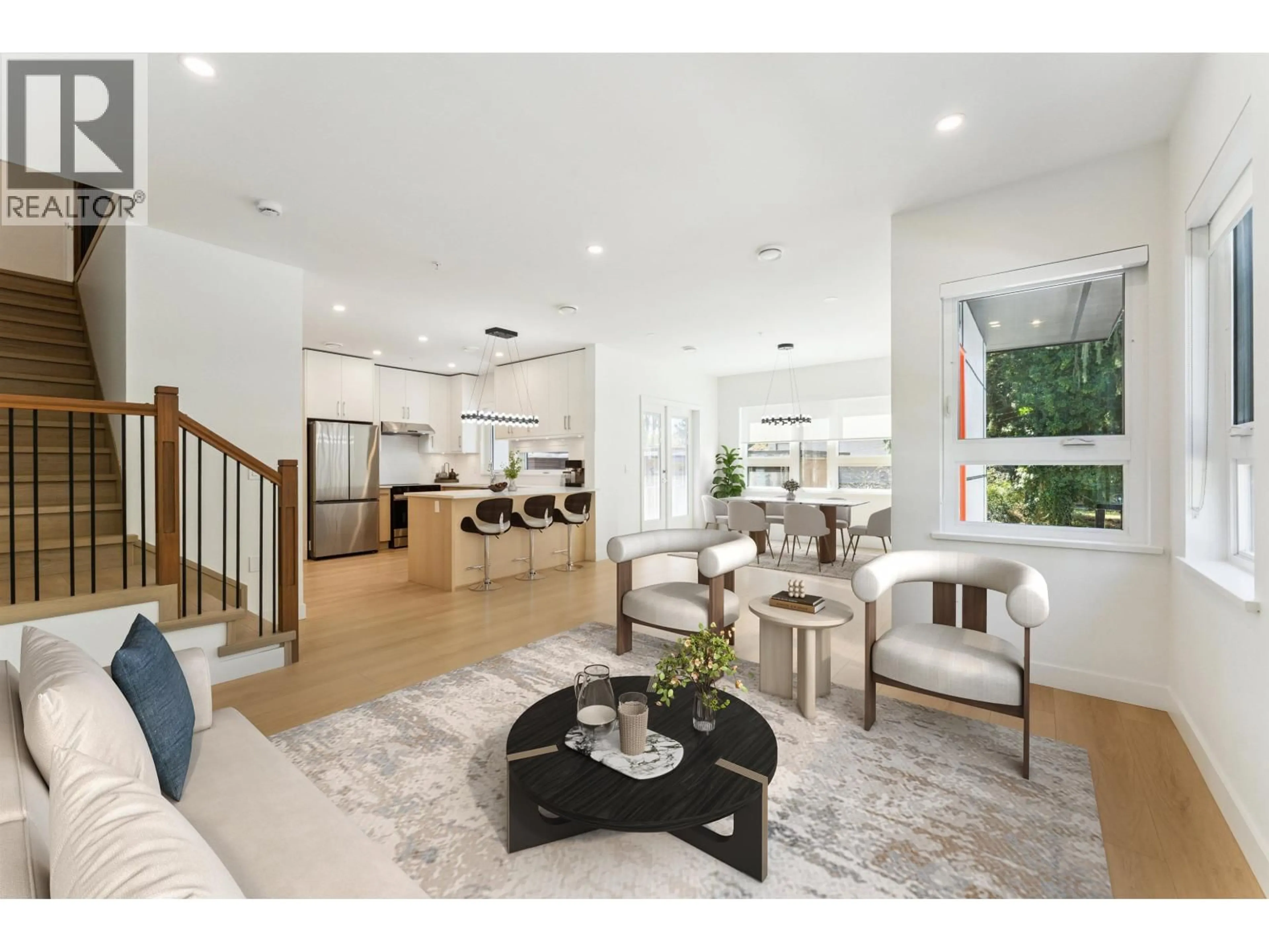 Unknown for 844 ST. DENIS AVENUE, North Vancouver British Columbia V7J2G4